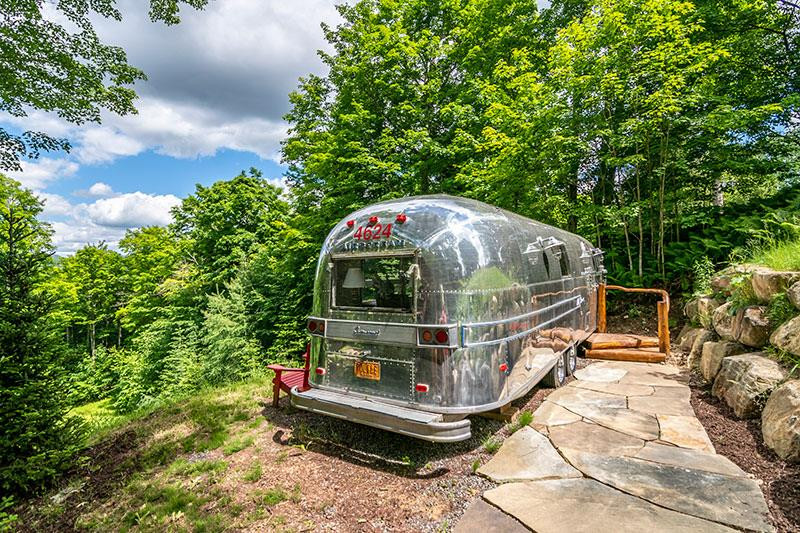 Lake Placid, New York 12946, United States, 9 Bedrooms Bedrooms, ,9 BathroomsBathrooms,Residential,Active,125895