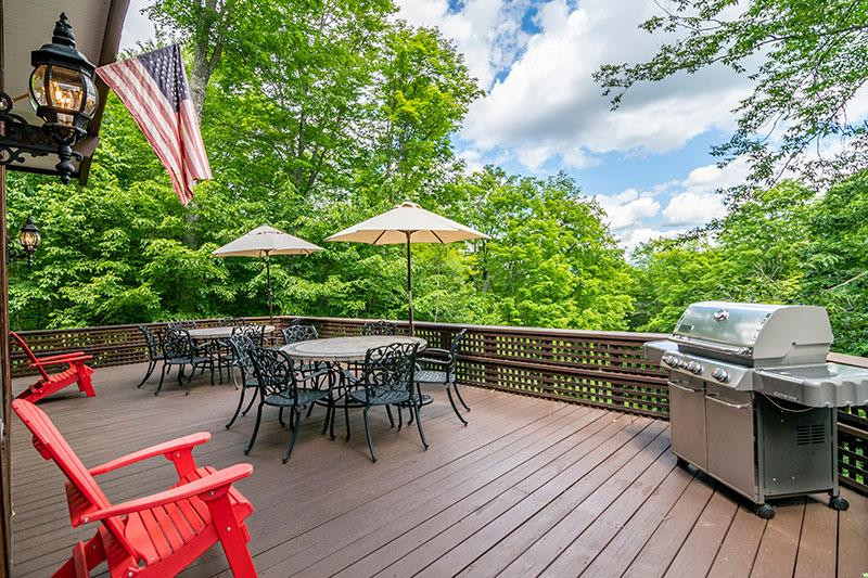 Lake Placid, New York 12946, United States, 9 Bedrooms Bedrooms, ,9 BathroomsBathrooms,Residential,Active,125895