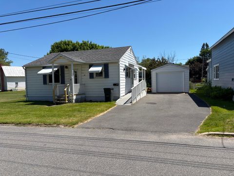 Homes For Sale - 15 Standish Street<br/> Clinton County, Plattsburgh, NY 12901