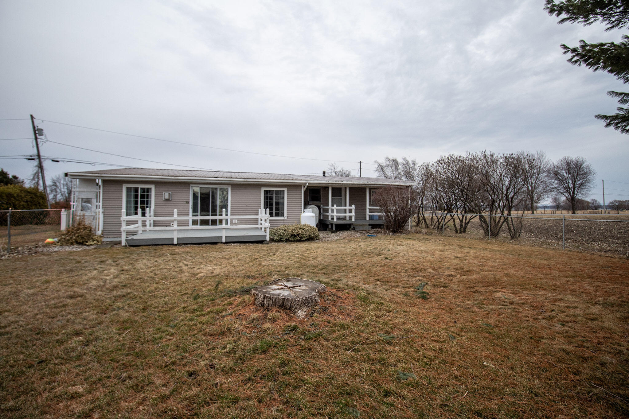 2407 Lake Shore Road