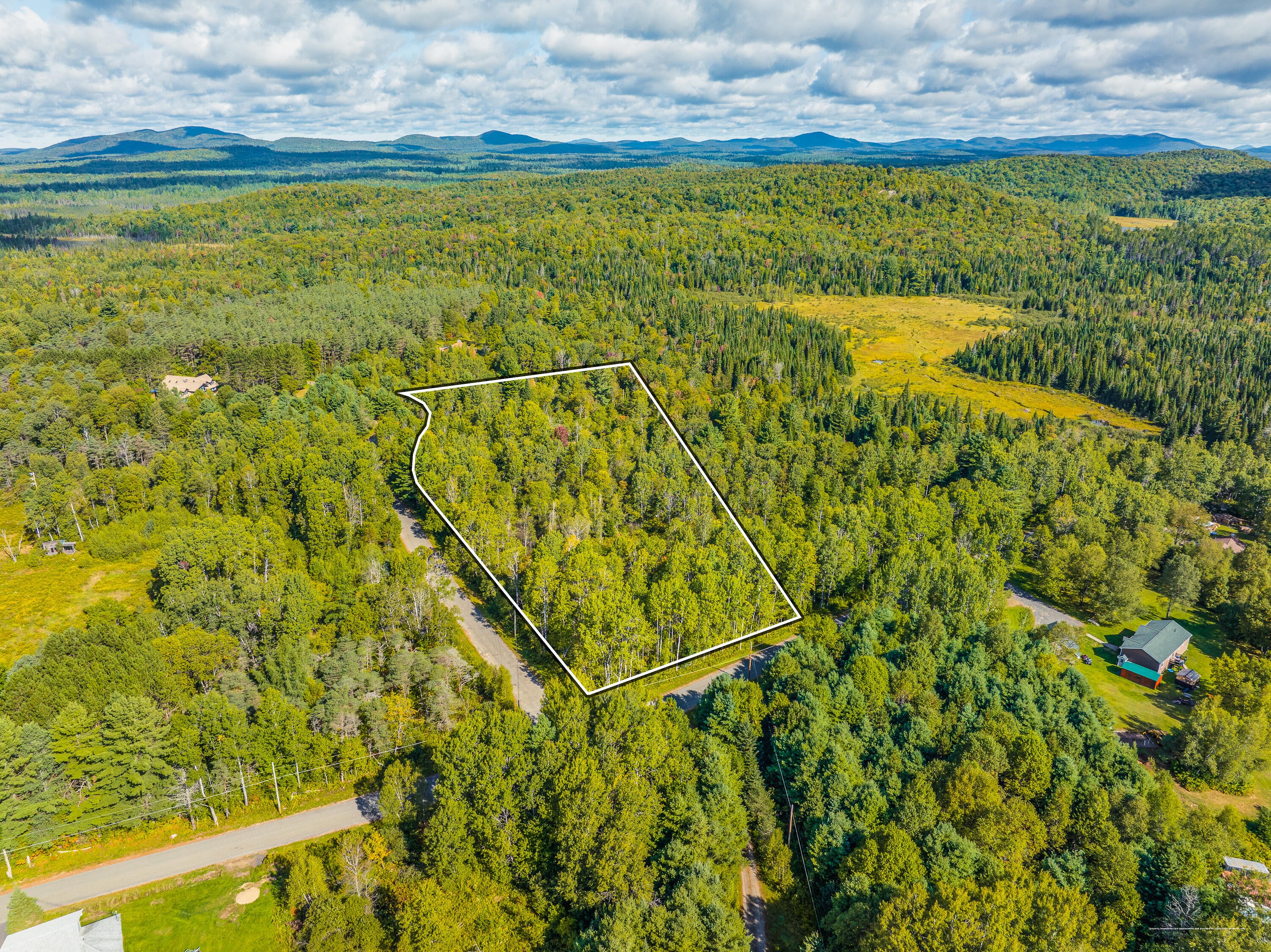 401 Old Wawbeek Road