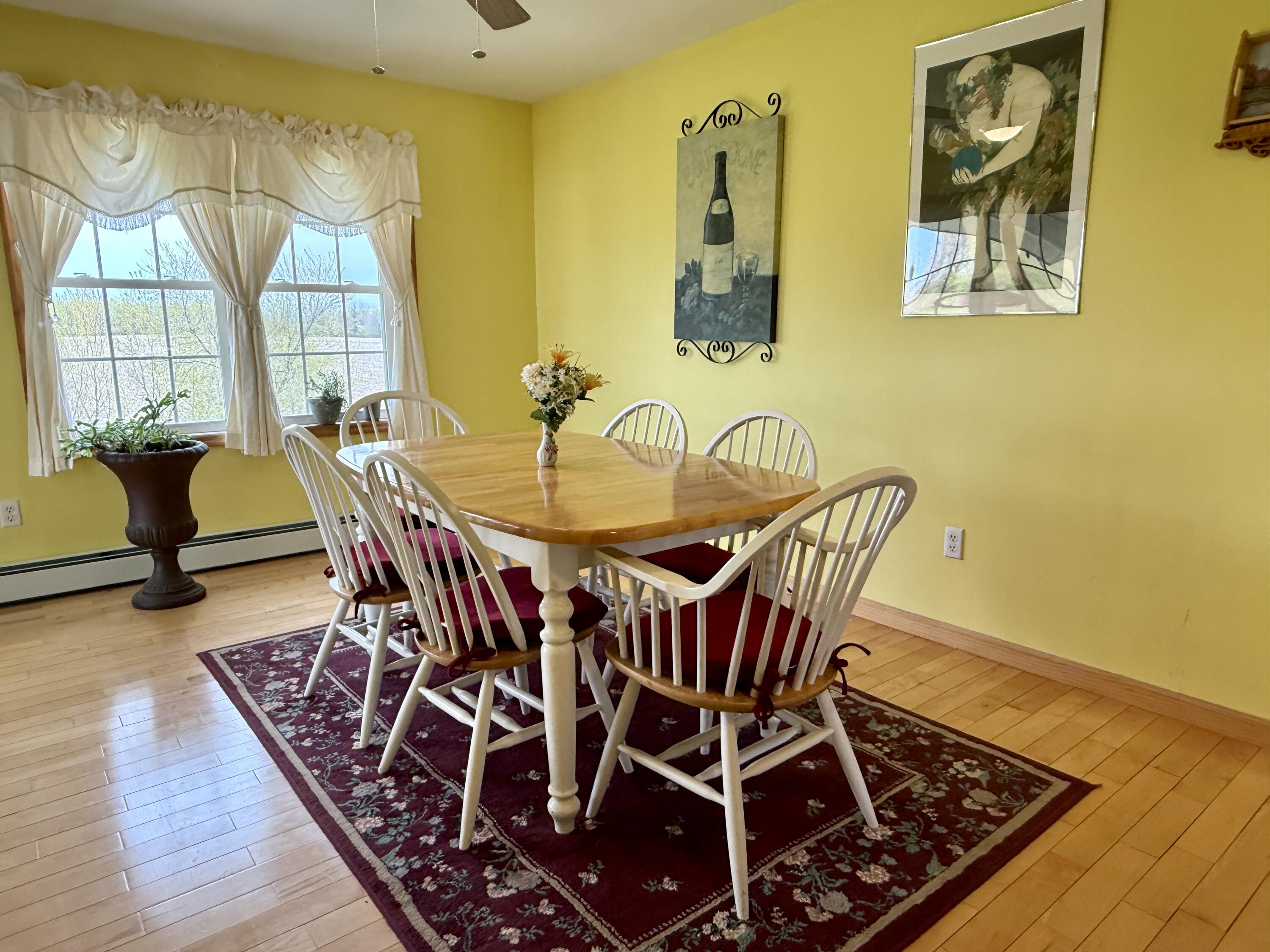 596 Dubois Road
