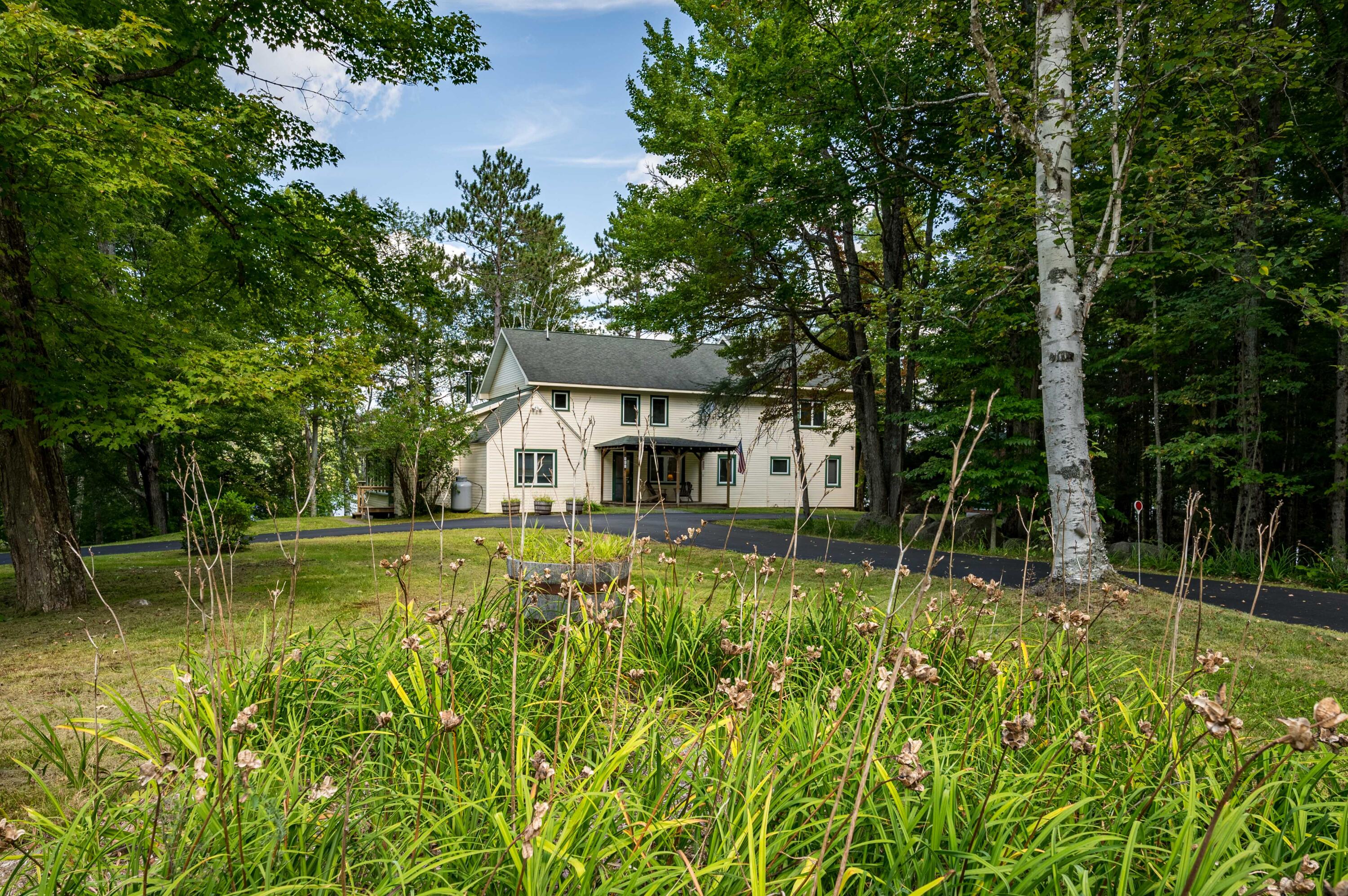 885 Deerland Road, Long Lake, New York image 3