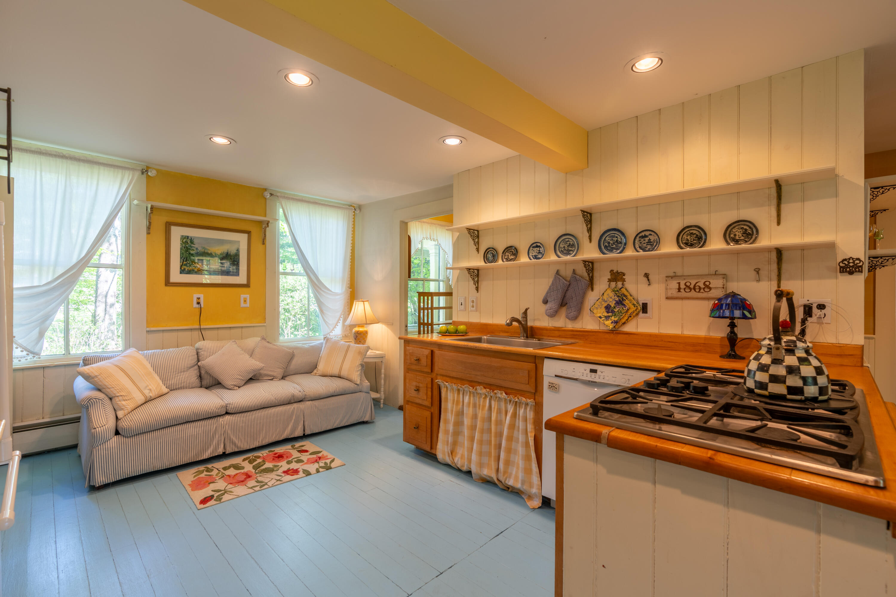 8219 River Street, Elizabethtown, New York image 17