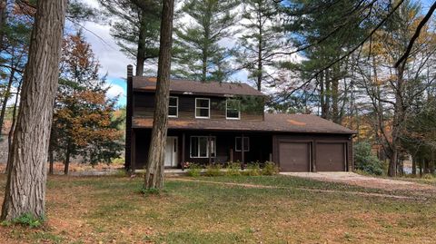 Homes For Sale - 94 Kent Falls Road<br/> Clinton County, Morrisonville, NY 12962