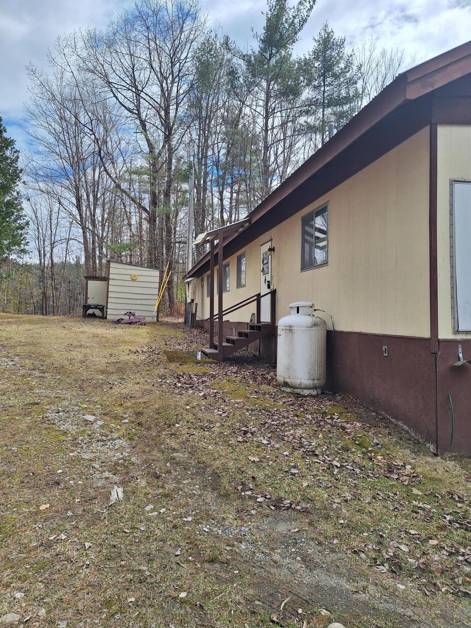 34 Harris Point Way, Ticonderoga, New York image 4