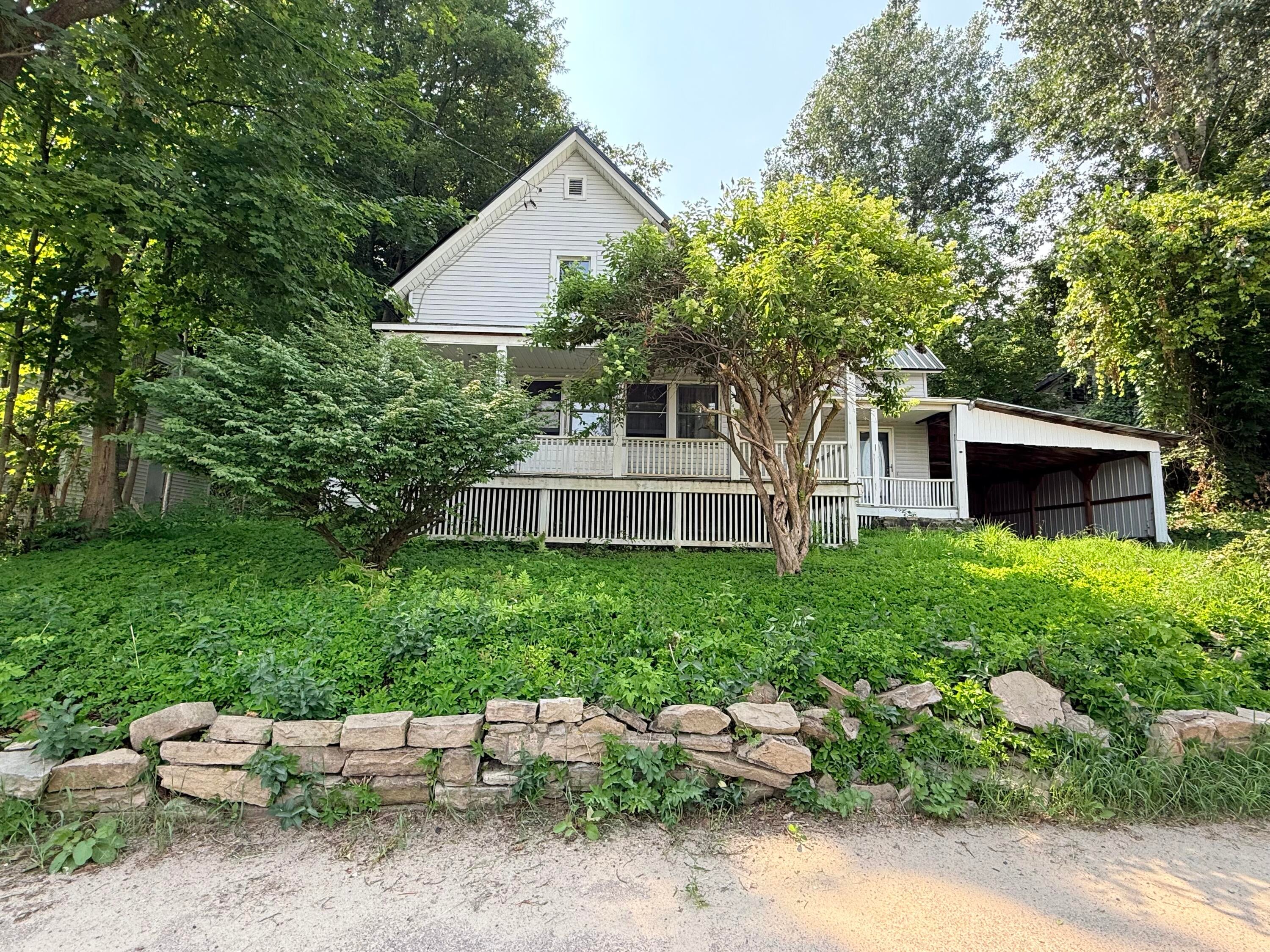 89 Duane Street