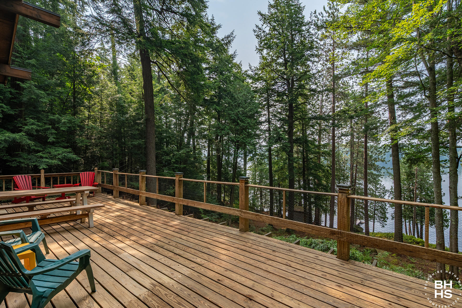 Saranac Lake, New York 12983, United States, 2 Bedrooms Bedrooms, ,1 BathroomBathrooms,Residential,Active,187909