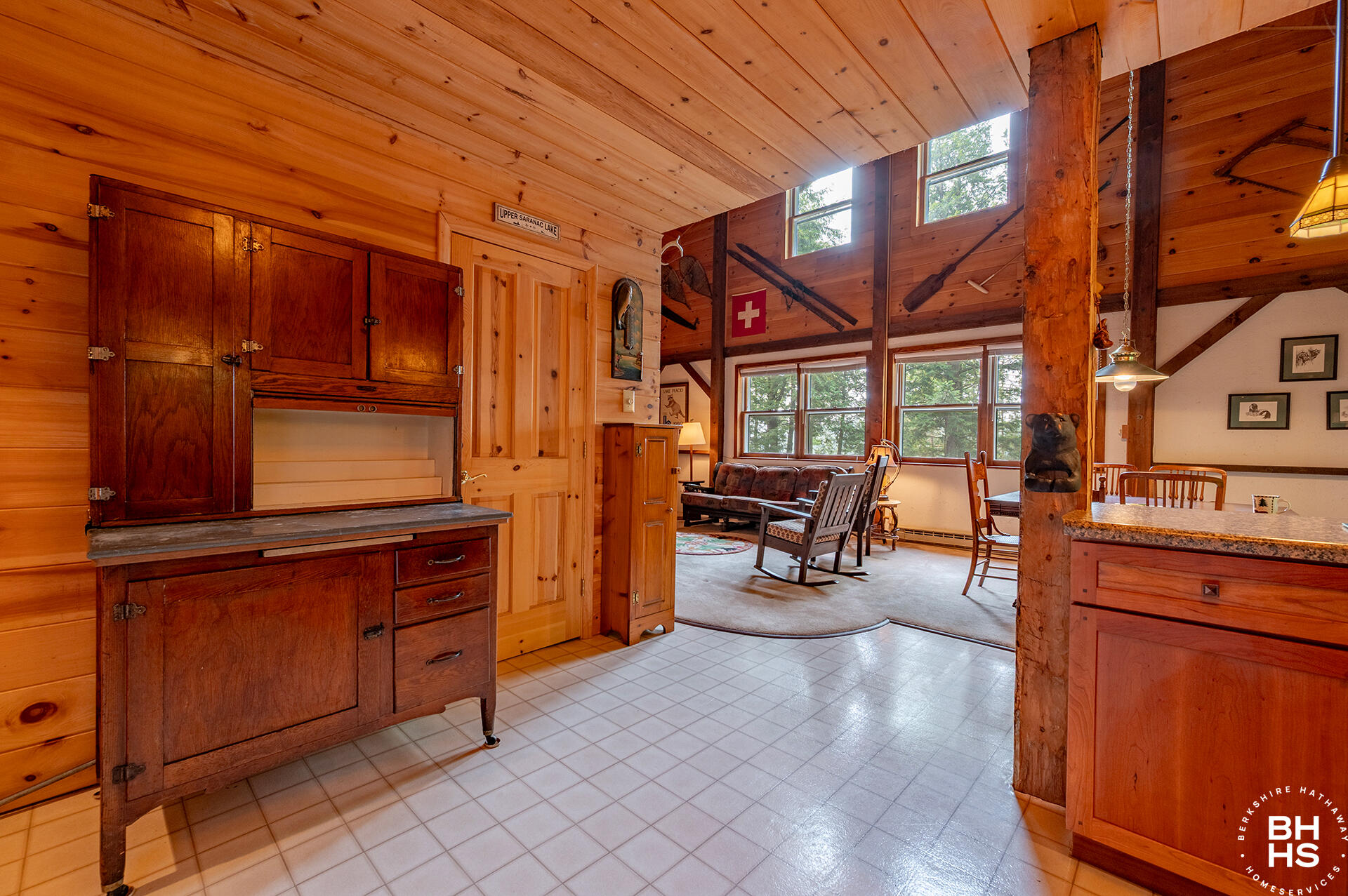 Saranac Lake, New York 12983, United States, 2 Bedrooms Bedrooms, ,1 BathroomBathrooms,Residential,Active,187909