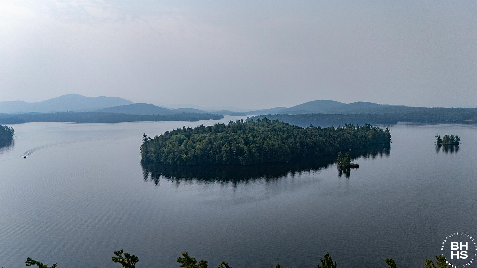 Saranac Lake, New York 12983, United States, 2 Bedrooms Bedrooms, ,1 BathroomBathrooms,Residential,Active,187909