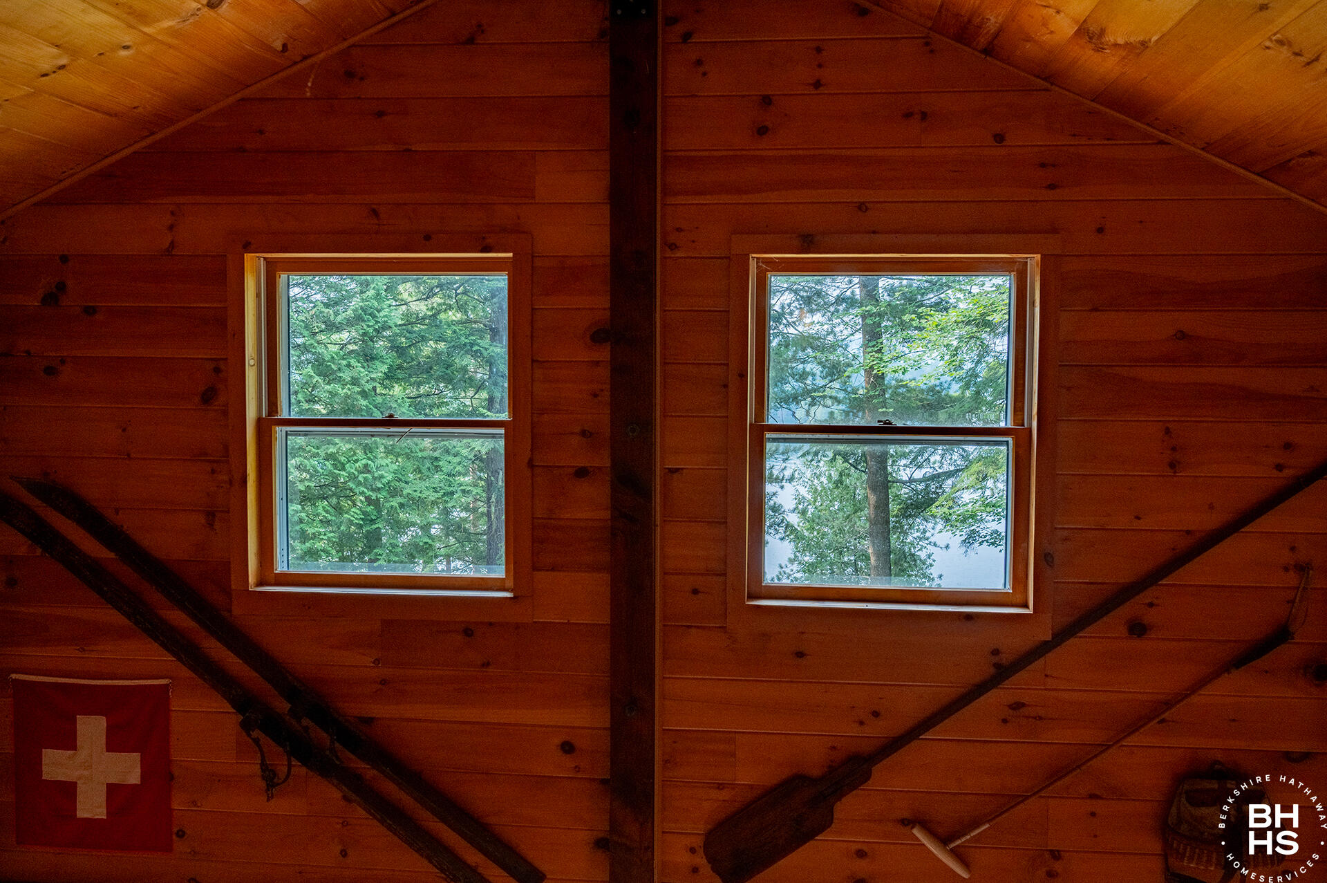 Saranac Lake, New York 12983, United States, 2 Bedrooms Bedrooms, ,1 BathroomBathrooms,Residential,Active,187909