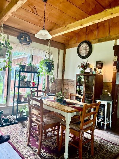 243 Travers Road