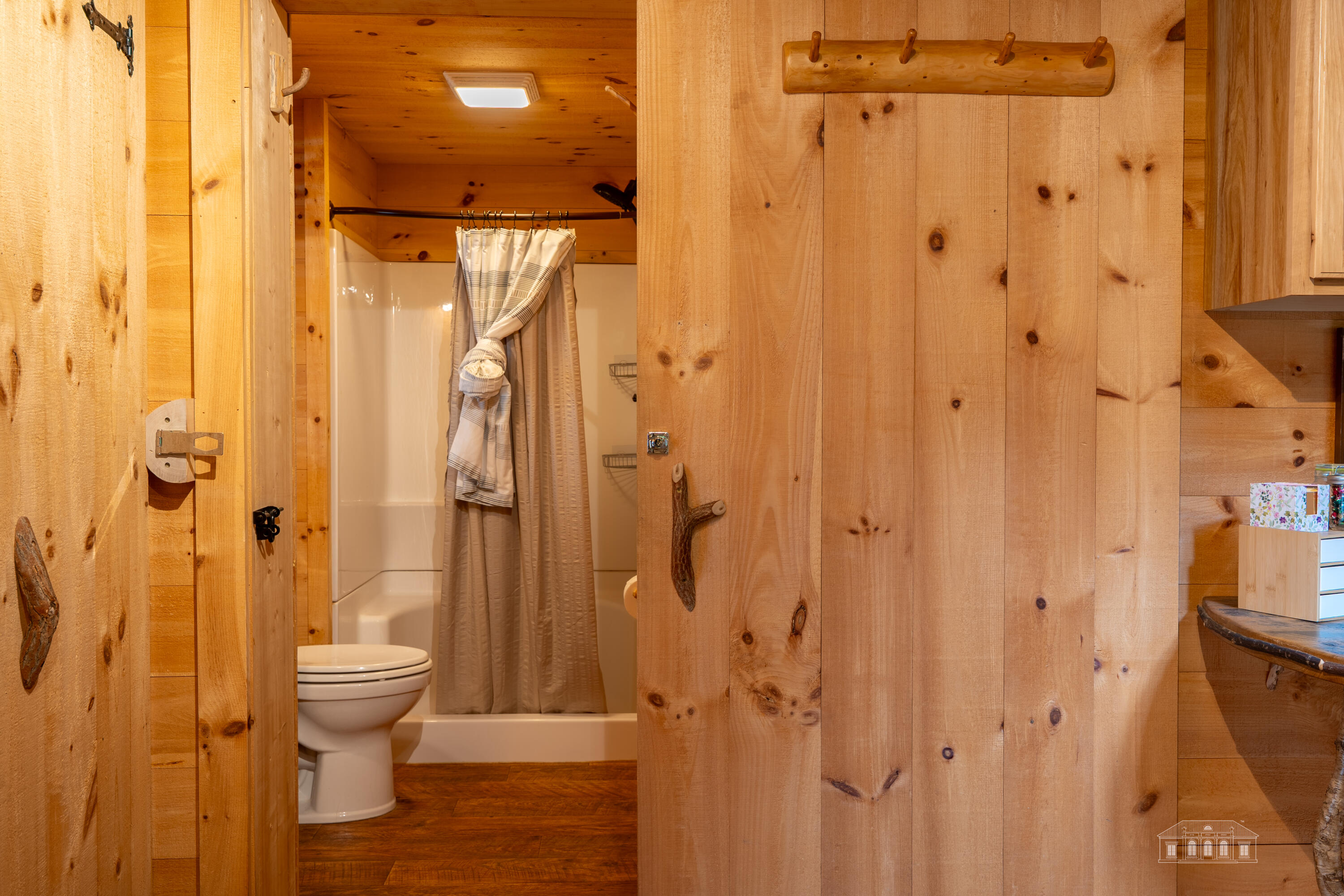 11 Market Street St, Keene Valley, New York image 17