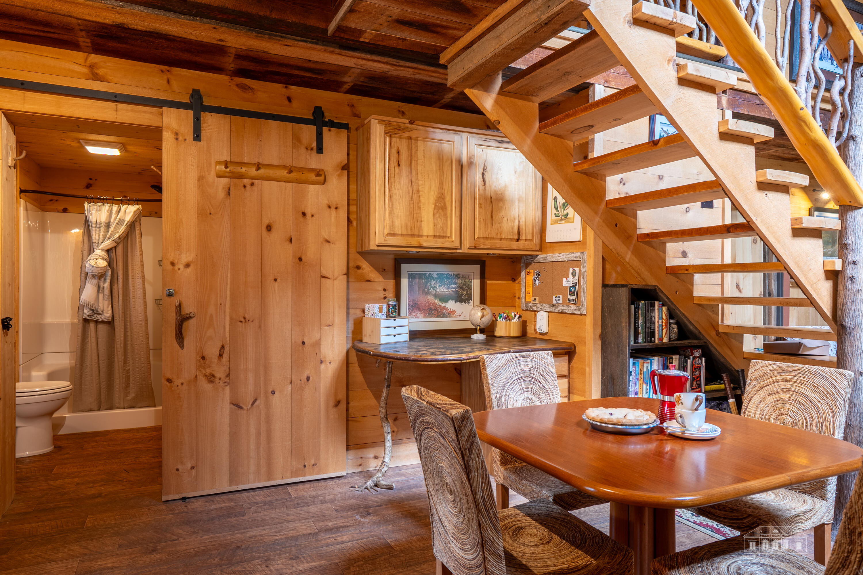 11 Market Street St, Keene Valley, New York image 16