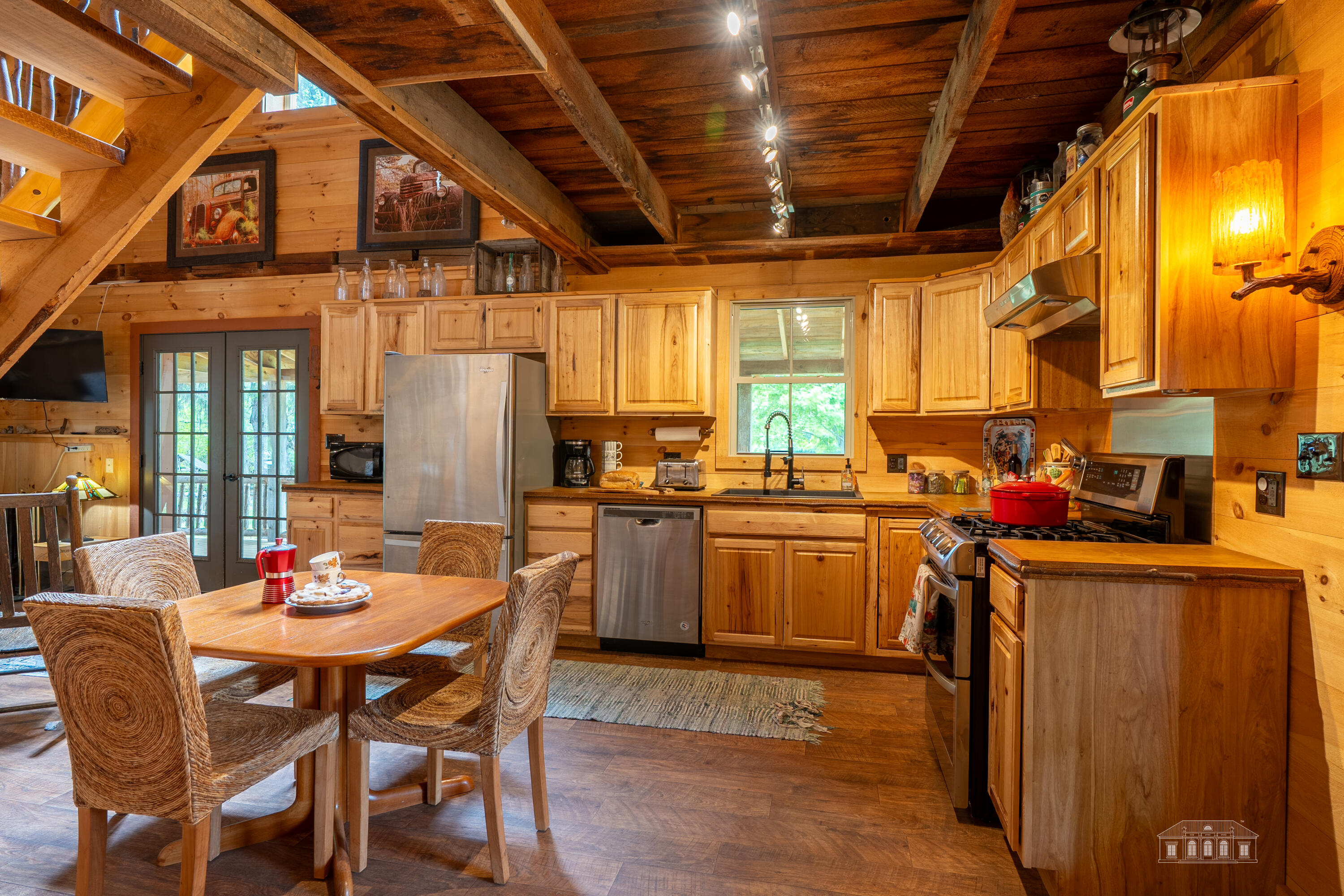 11 Market Street St, Keene Valley, New York image 12