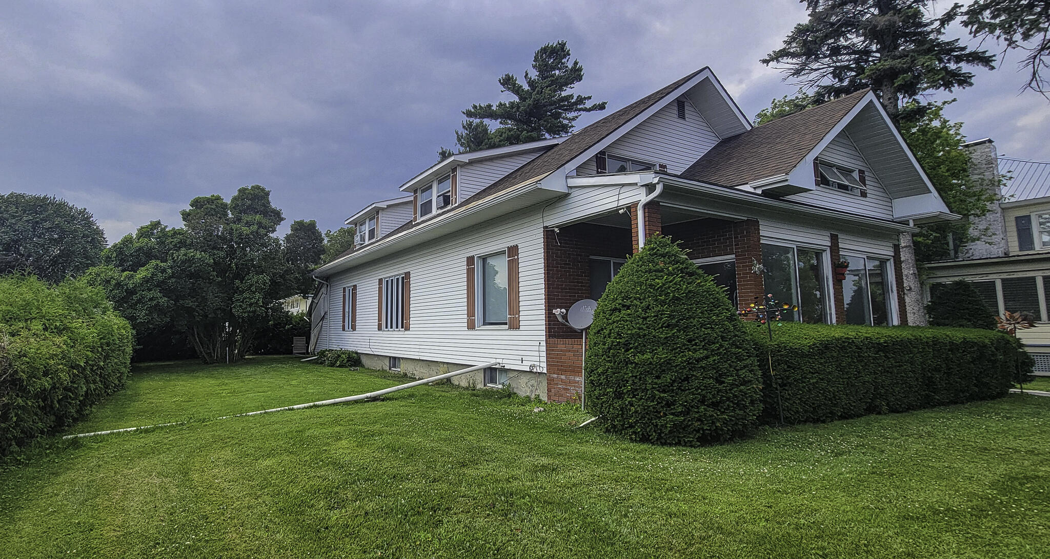 162 Lake Street