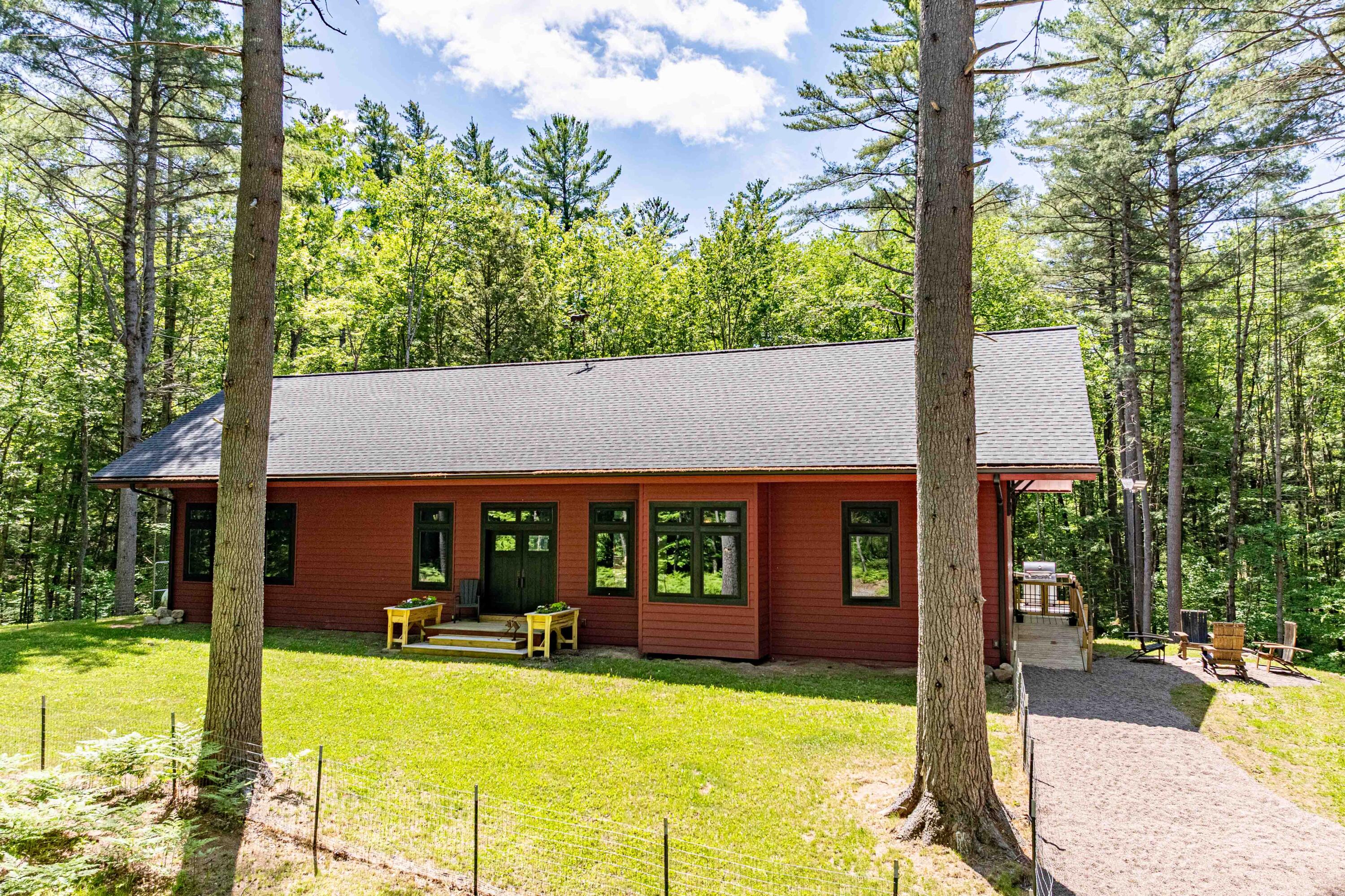 5512 Pine Wood Drive