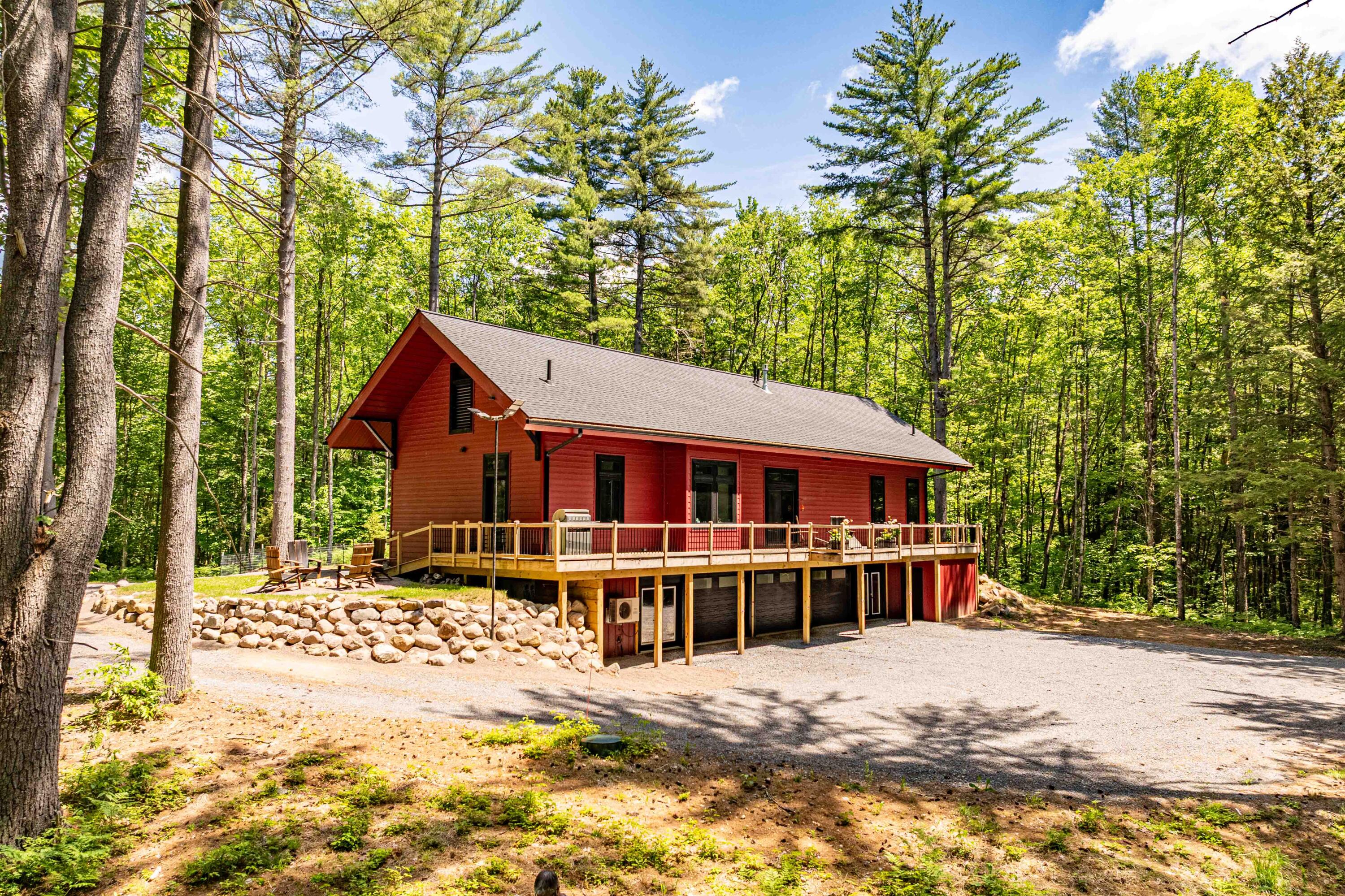 5512 Pine Wood Drive