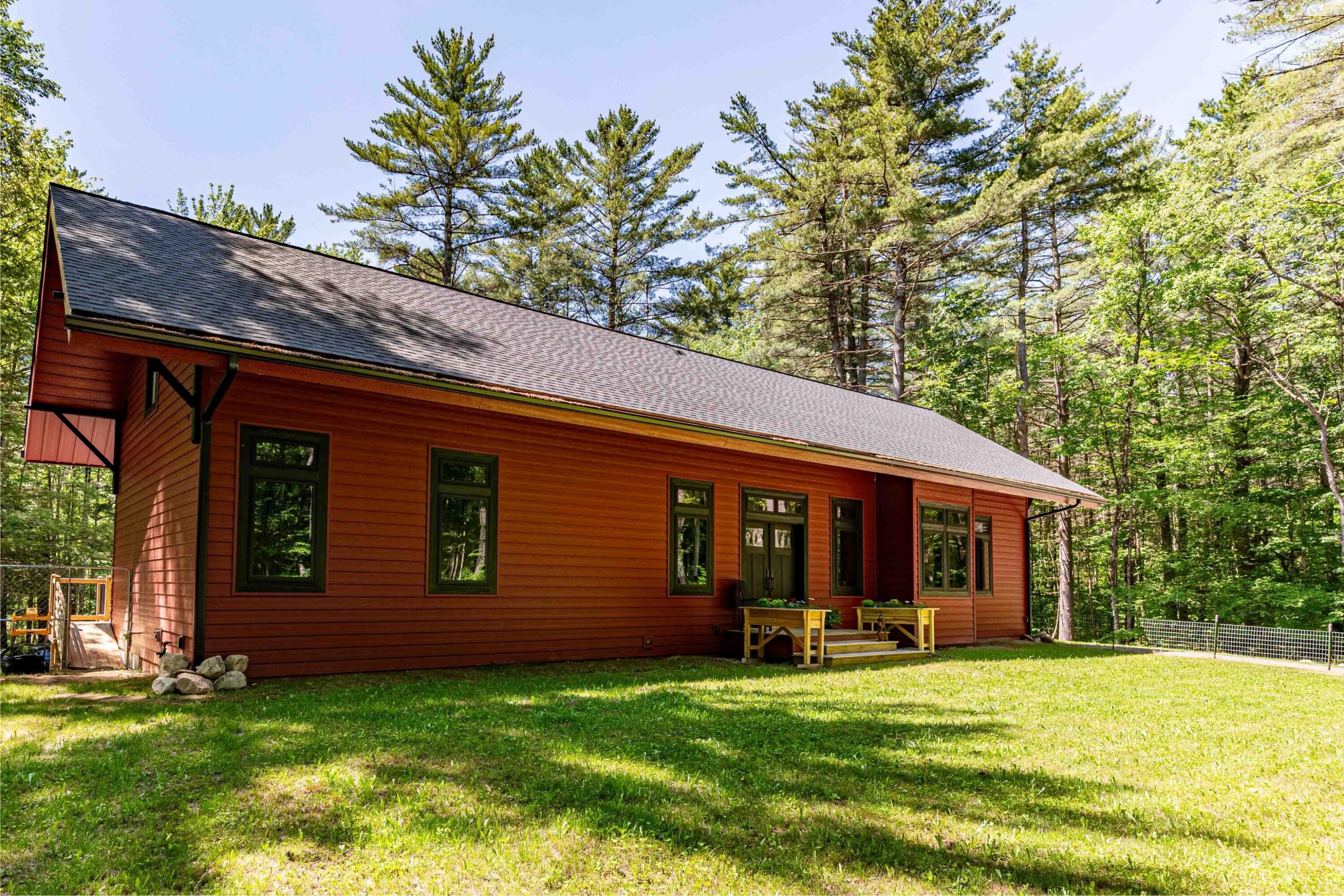 5512 Pine Wood Drive