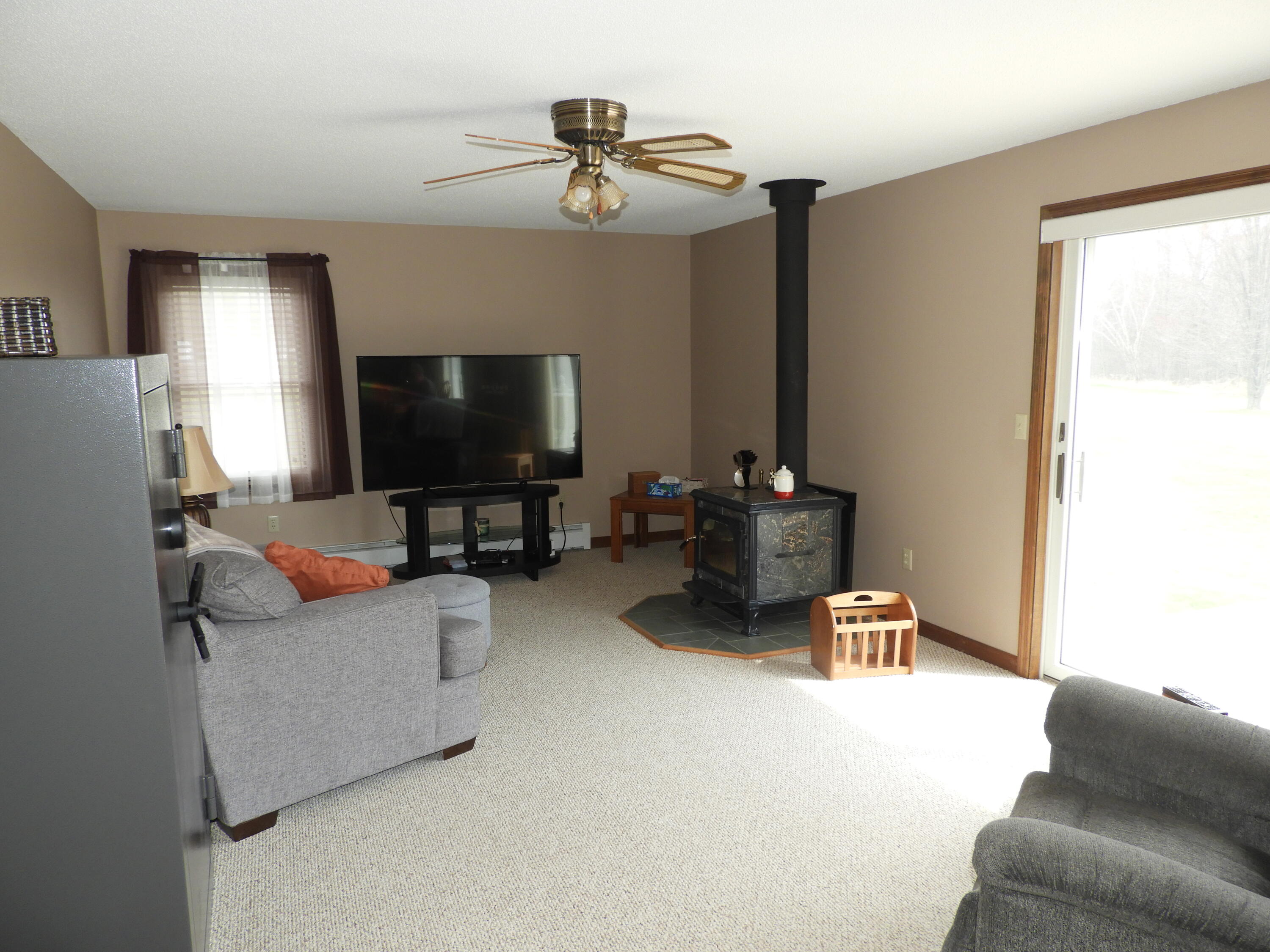 25 Joanne Lane Ln, Cadyville, New York image 18