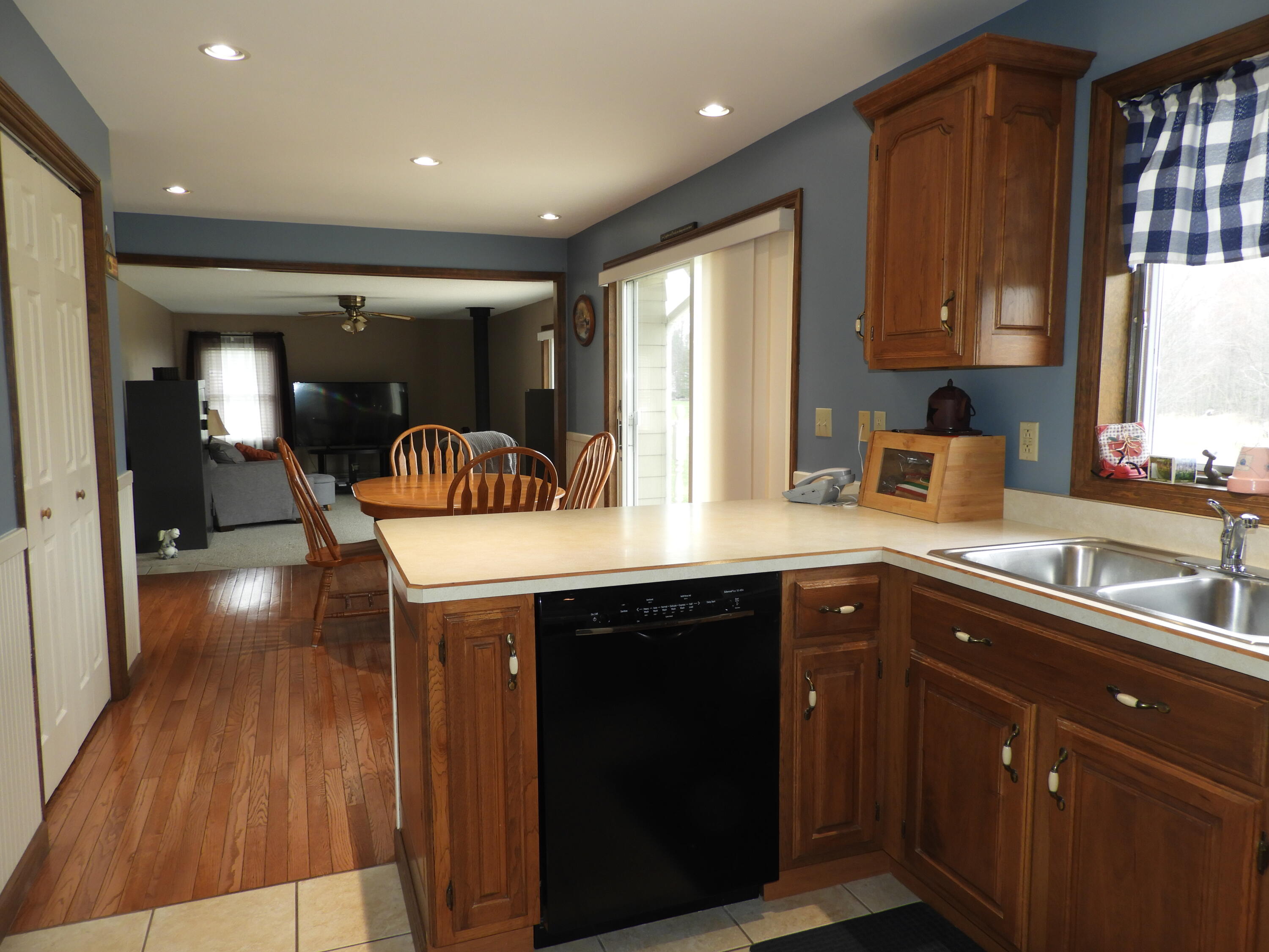 25 Joanne Lane Ln, Cadyville, New York image 25