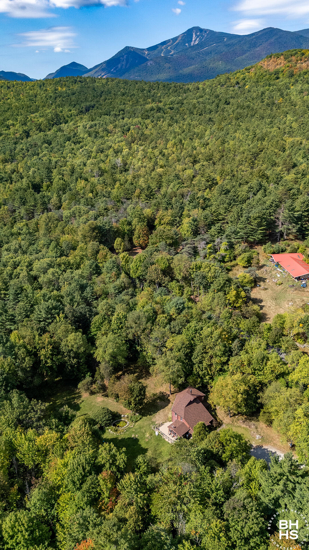 Wilmington, New York 12997, United States, 3 Bedrooms Bedrooms, ,2 BathroomsBathrooms,Residential,Active,212057