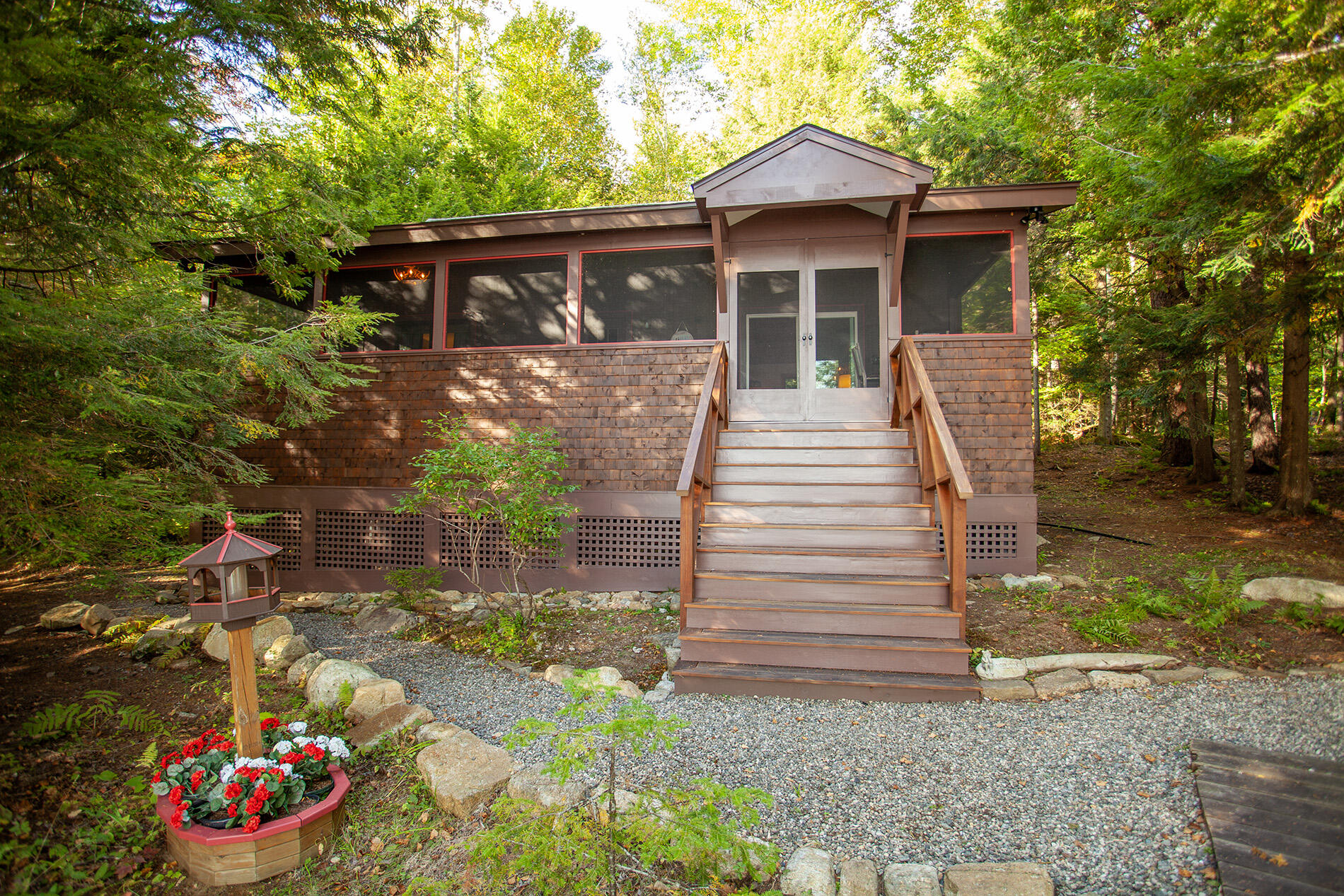 12 George & Bliss Ln Pier 284