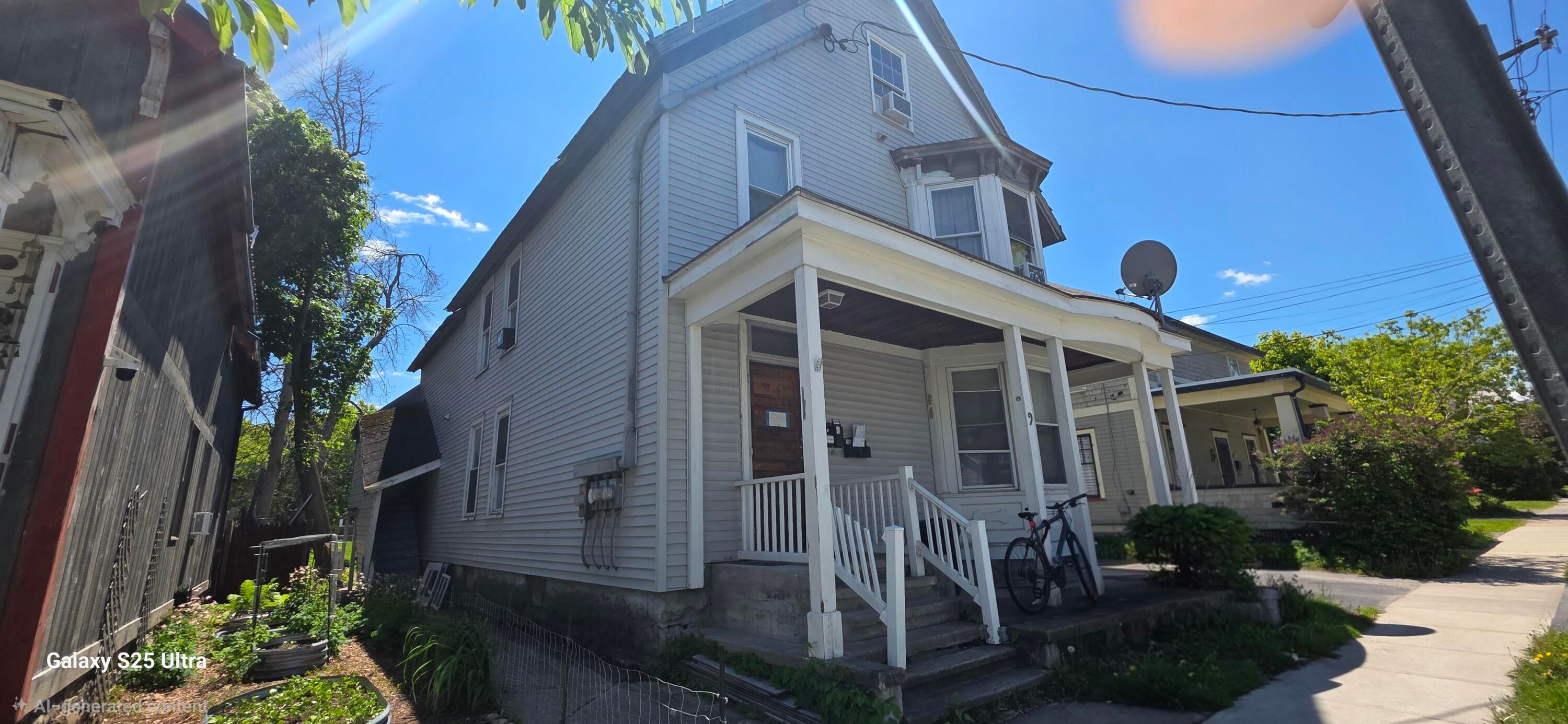 9 Couch Street