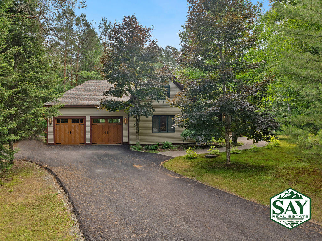 241 Algonquin Drive Drive