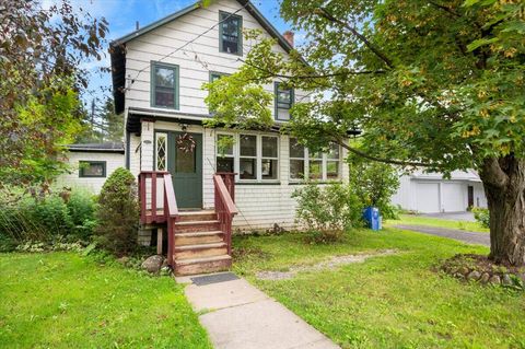 Homes For Sale - 6262 State Route 30<br/> Hamilton County, Indian Lake, NY 12842