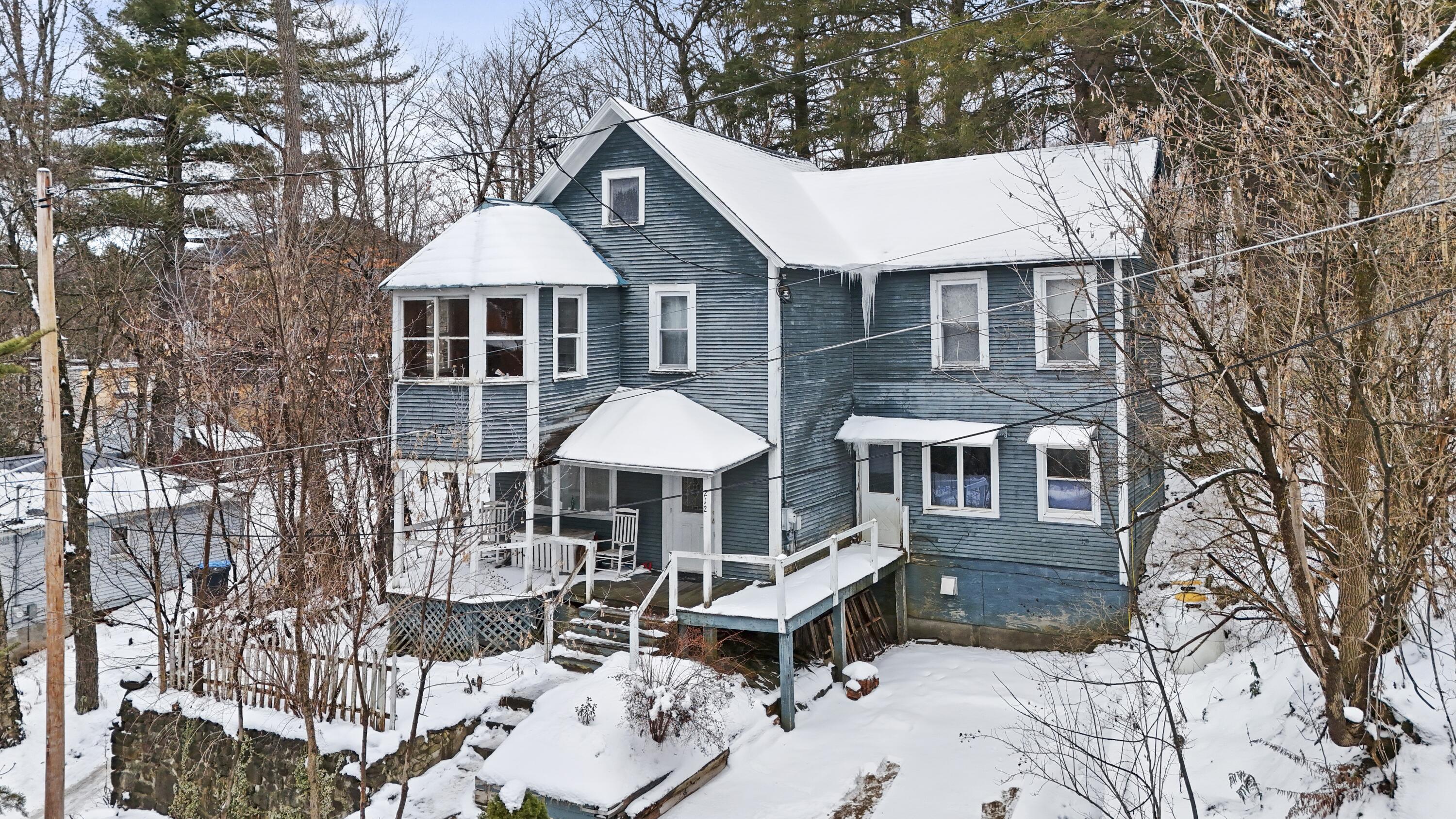 212 Prospect Avenue, Saranac Lake, New York image 1