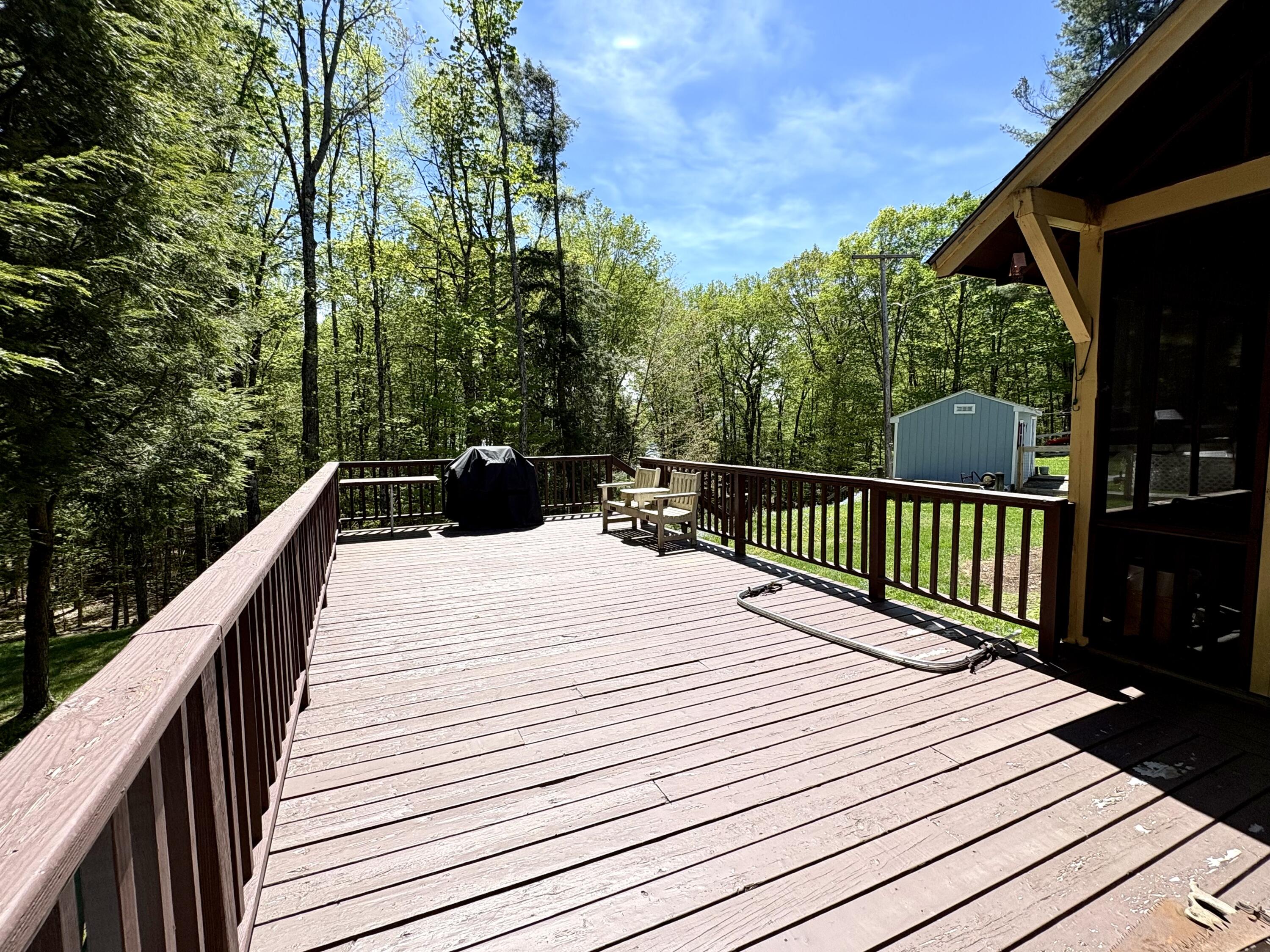 40 Woodland Lane