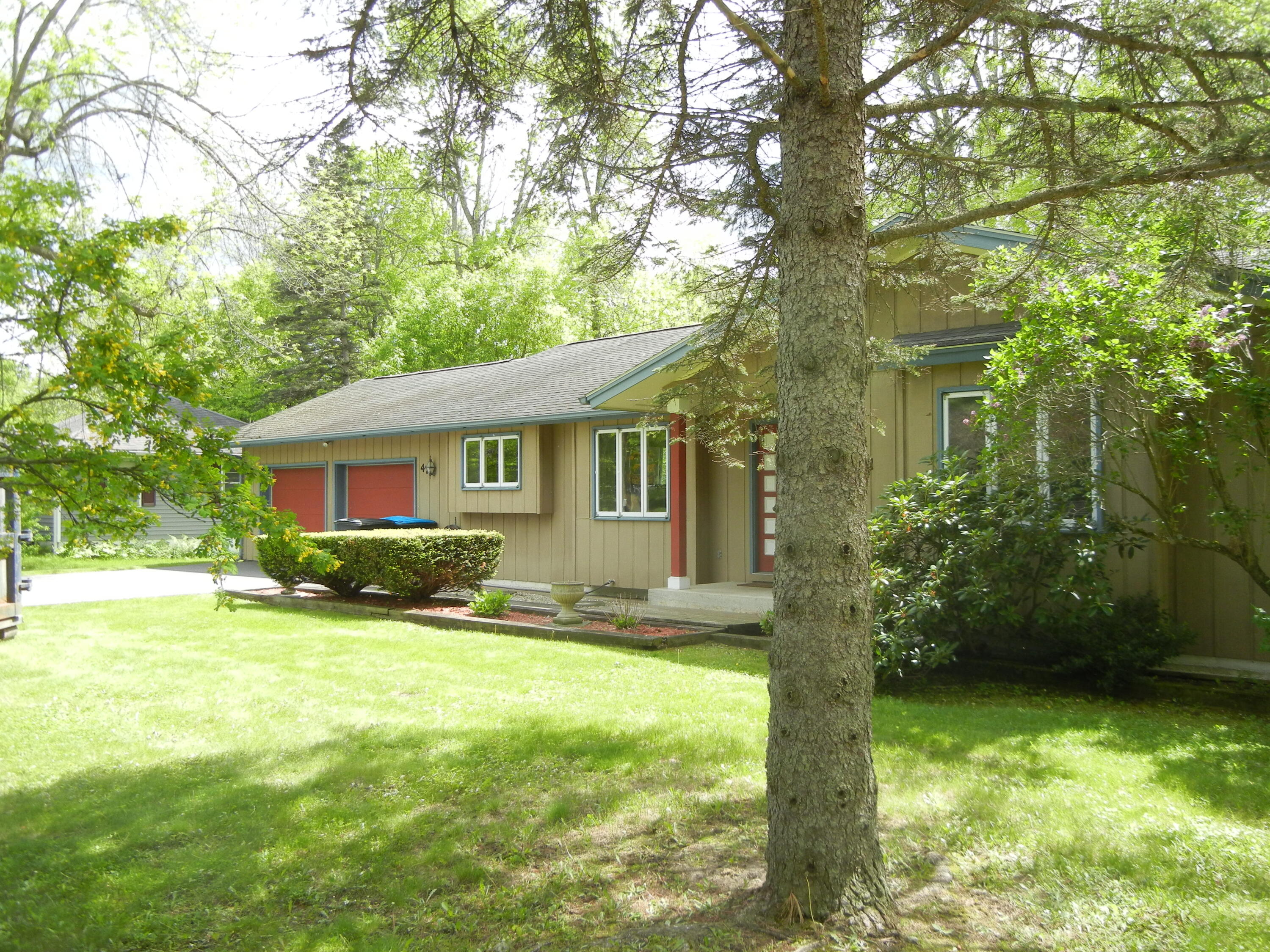 47 Salmon River Road Rd, Plattsburgh, New York image 2
