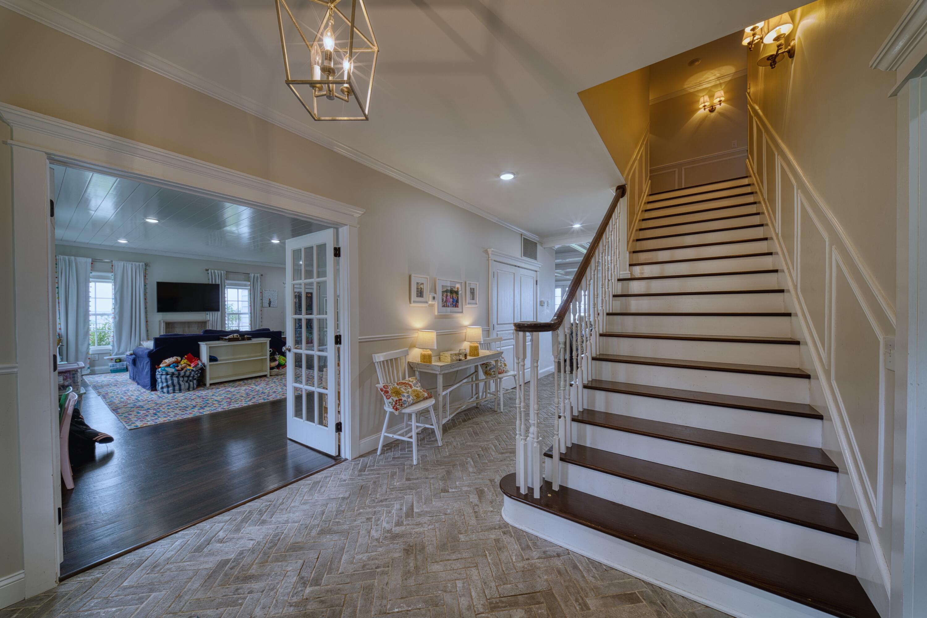 1068 Cumberland Head Road