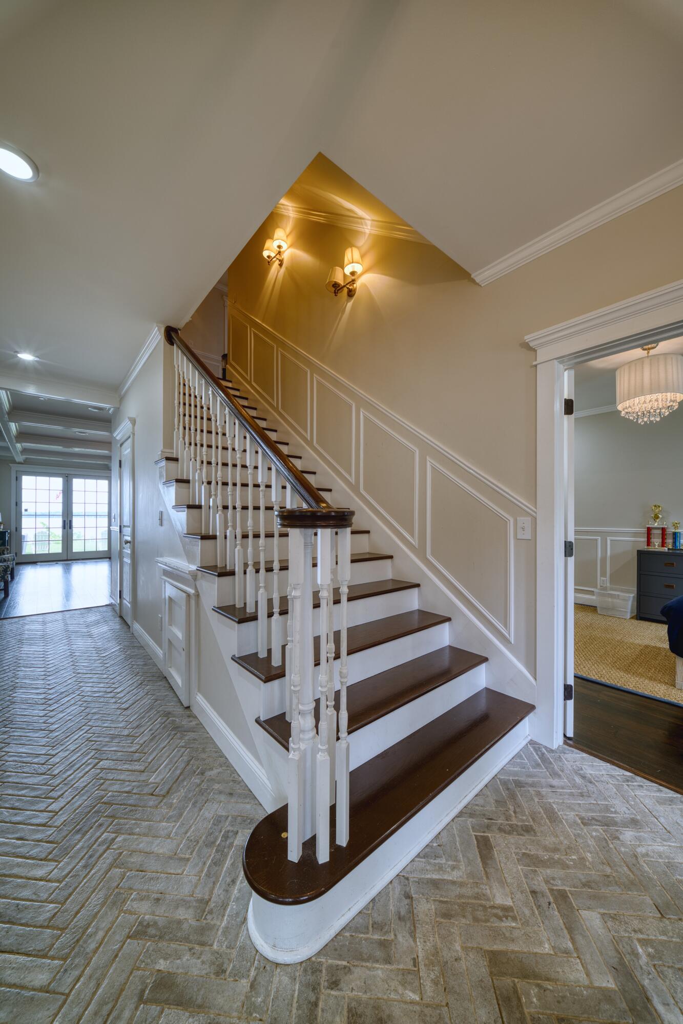 1068 Cumberland Head Road