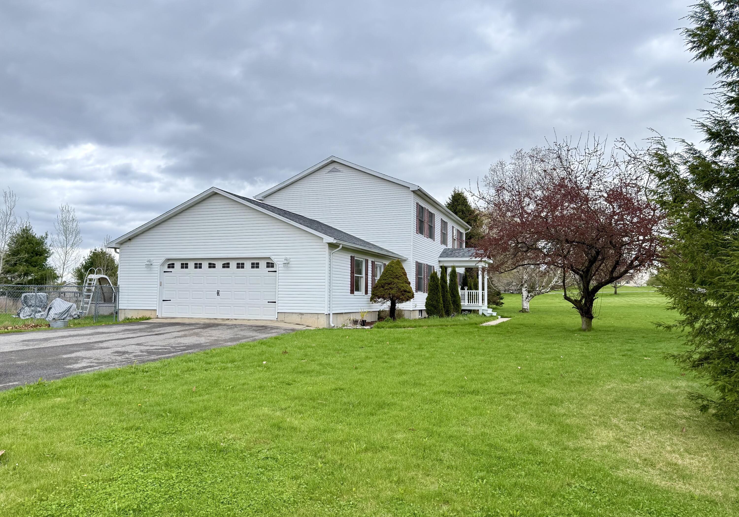23 Ormbsy Circle, Peru, New York image 35