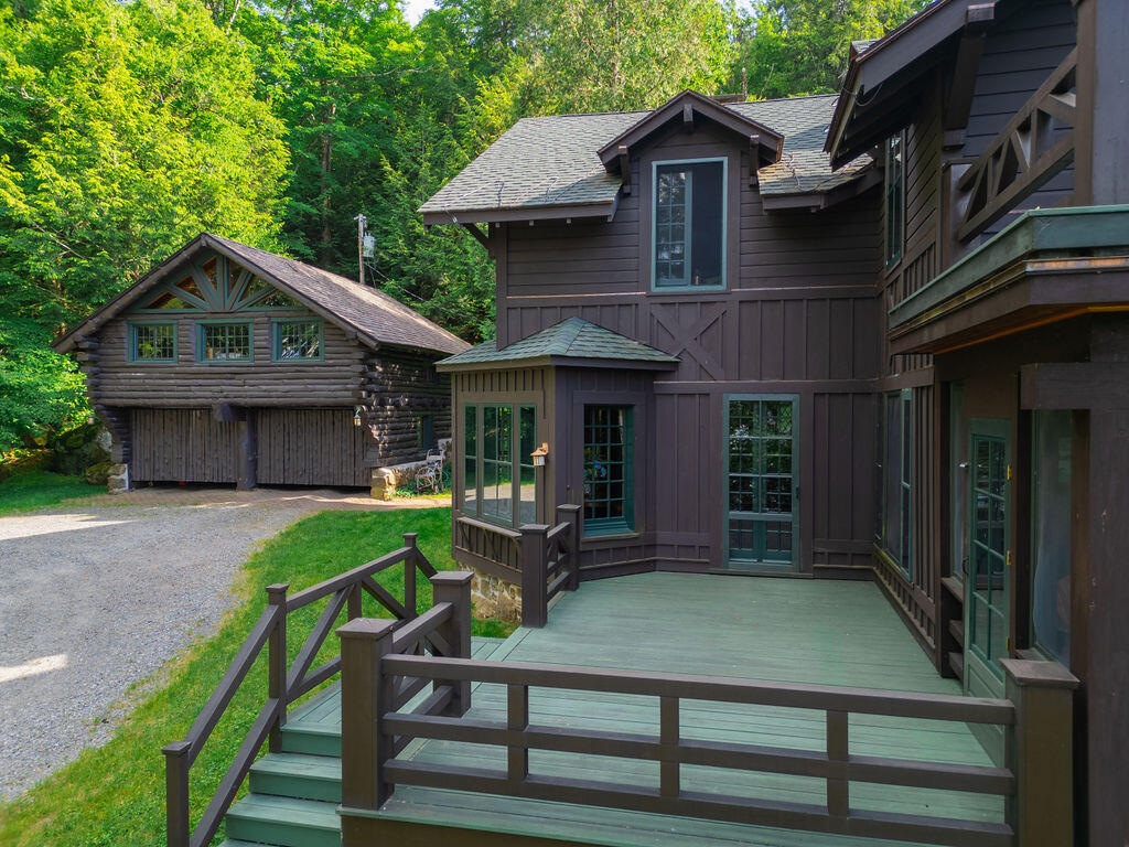 26 Hemlock Ledge Road