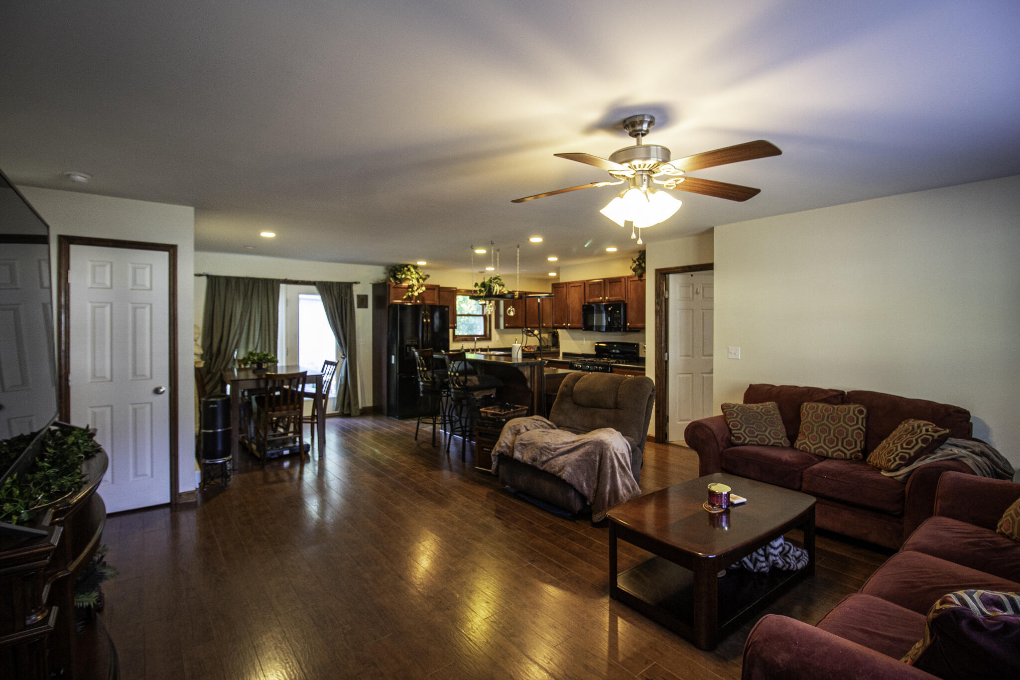 657 Port Douglas Road