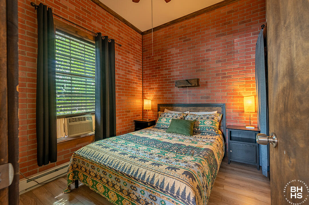 Lake Placid, New York 12946, United States, 2 Bedrooms Bedrooms, ,1 BathroomBathrooms,Residential,Active,139524