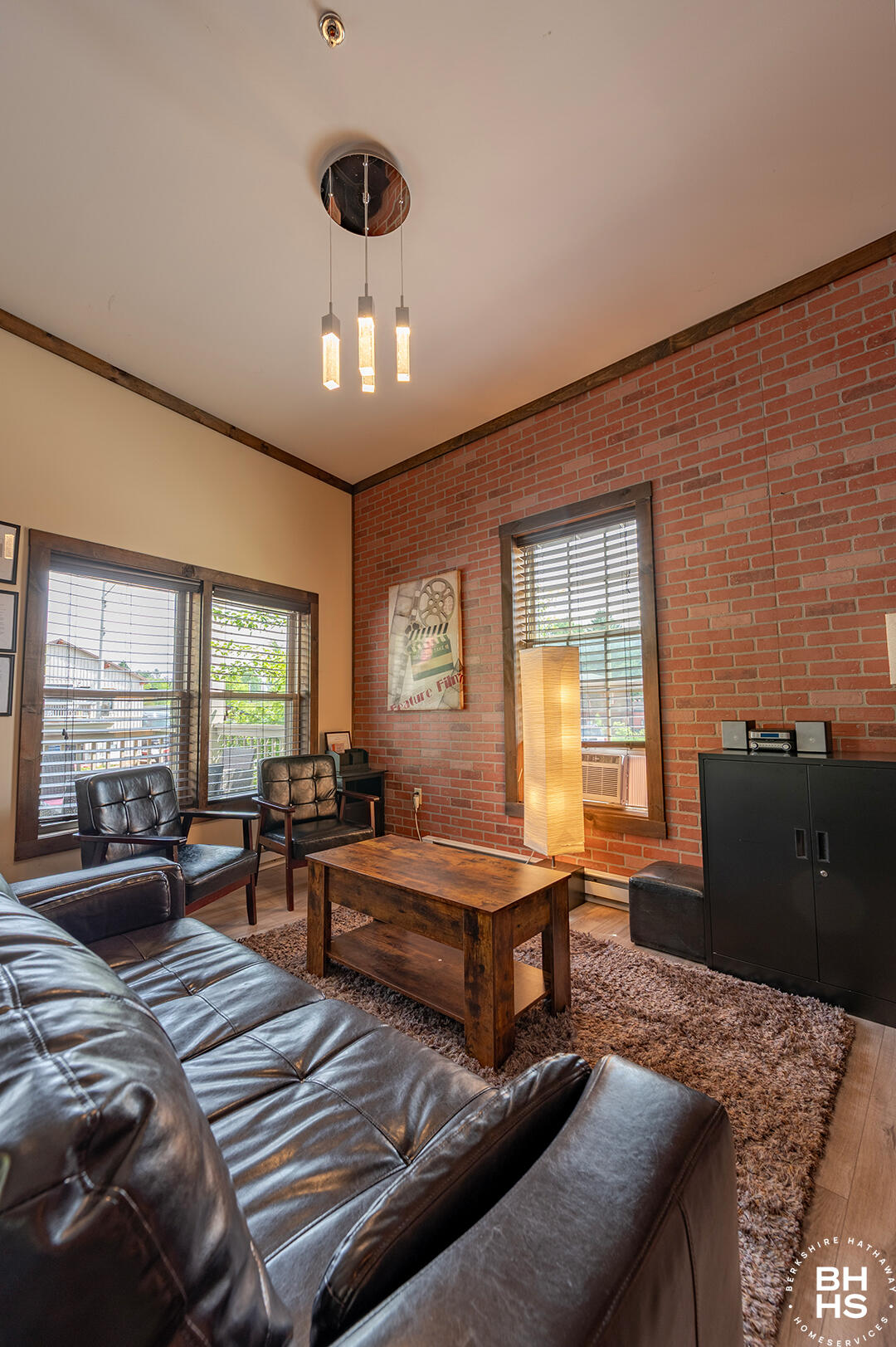 Lake Placid, New York 12946, United States, 2 Bedrooms Bedrooms, ,1 BathroomBathrooms,Residential,Active,139524