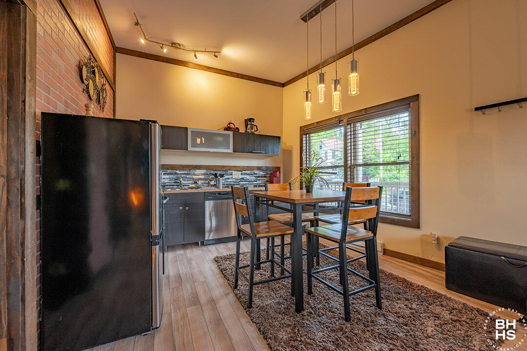 Lake Placid, New York 12946, United States, 2 Bedrooms Bedrooms, ,1 BathroomBathrooms,Residential,Active,139524