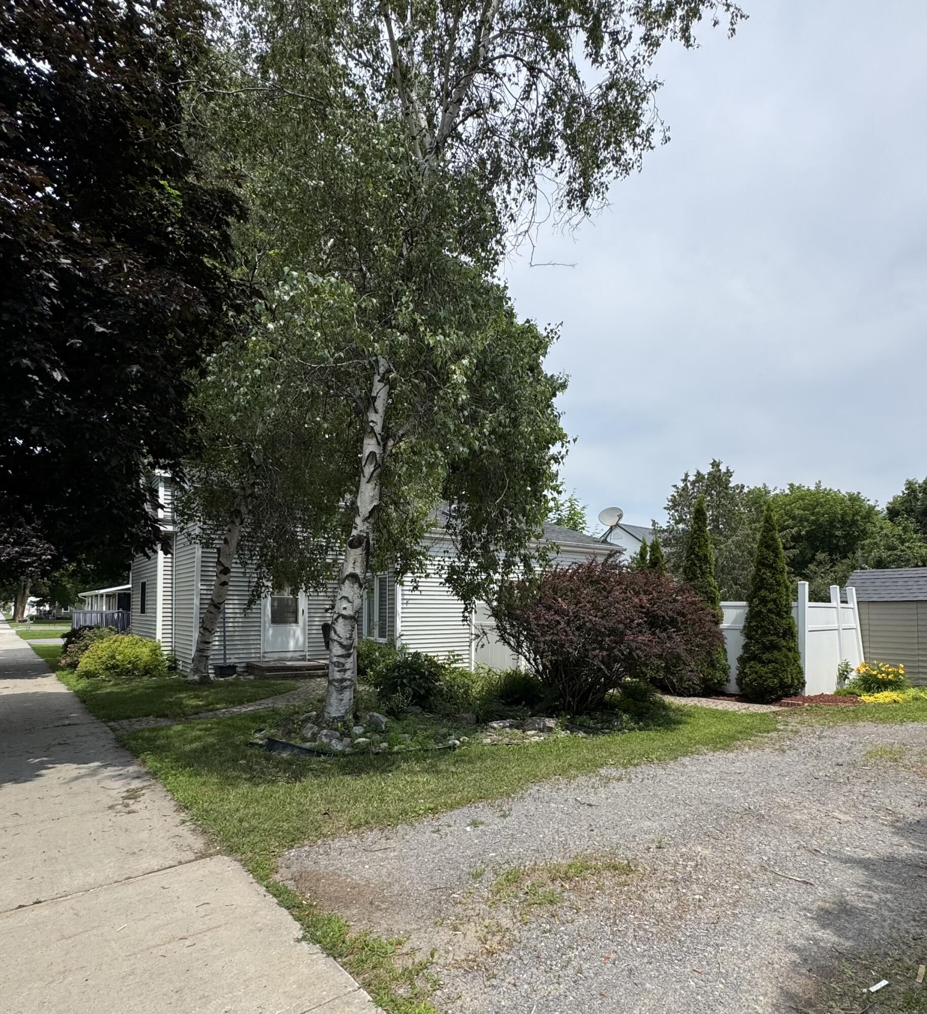 55 Maple Street