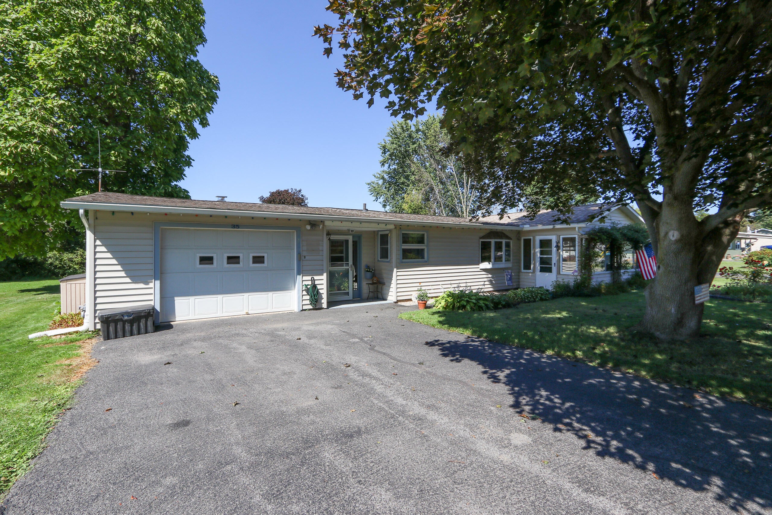 35 Seneca Drive
