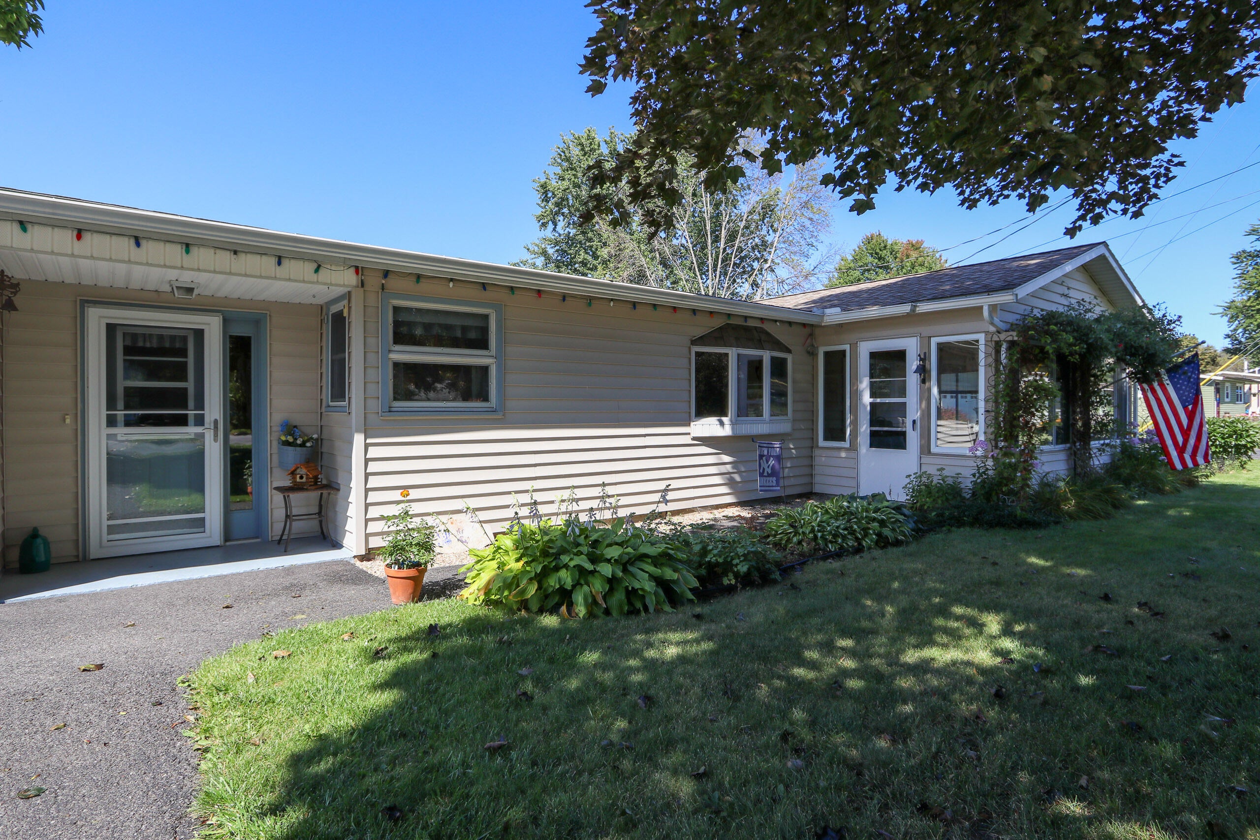 35 Seneca Drive
