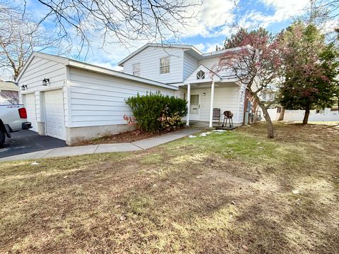 7 Alana Way Plattsburgh NY 12903