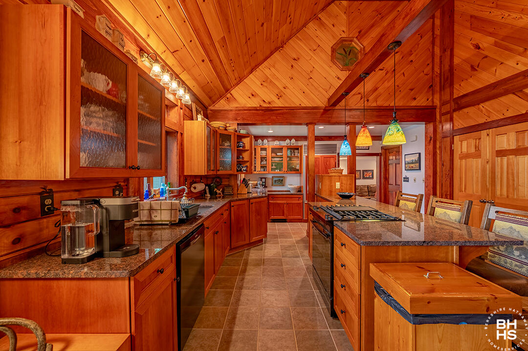 Rainbow Lake, New York 12976, United States, 4 Bedrooms Bedrooms, ,3 BathroomsBathrooms,Residential,Active,181143