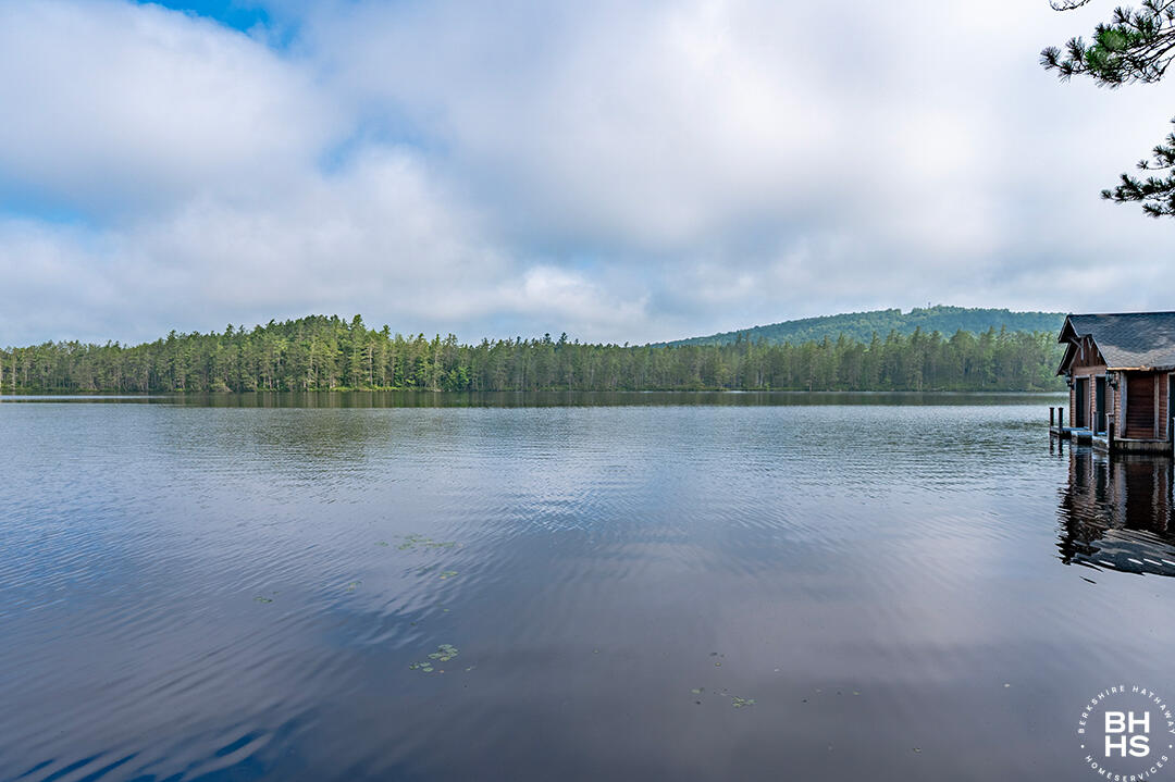 Rainbow Lake, New York 12976, United States, 4 Bedrooms Bedrooms, ,3 BathroomsBathrooms,Residential,Active,181143