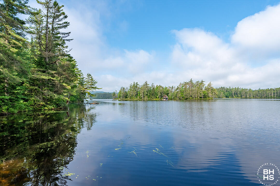 Rainbow Lake, New York 12976, United States, 4 Bedrooms Bedrooms, ,3 BathroomsBathrooms,Residential,Active,181143