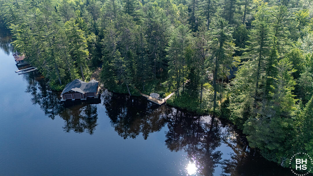 Rainbow Lake, New York 12976, United States, 4 Bedrooms Bedrooms, ,3 BathroomsBathrooms,Residential,Active,181143
