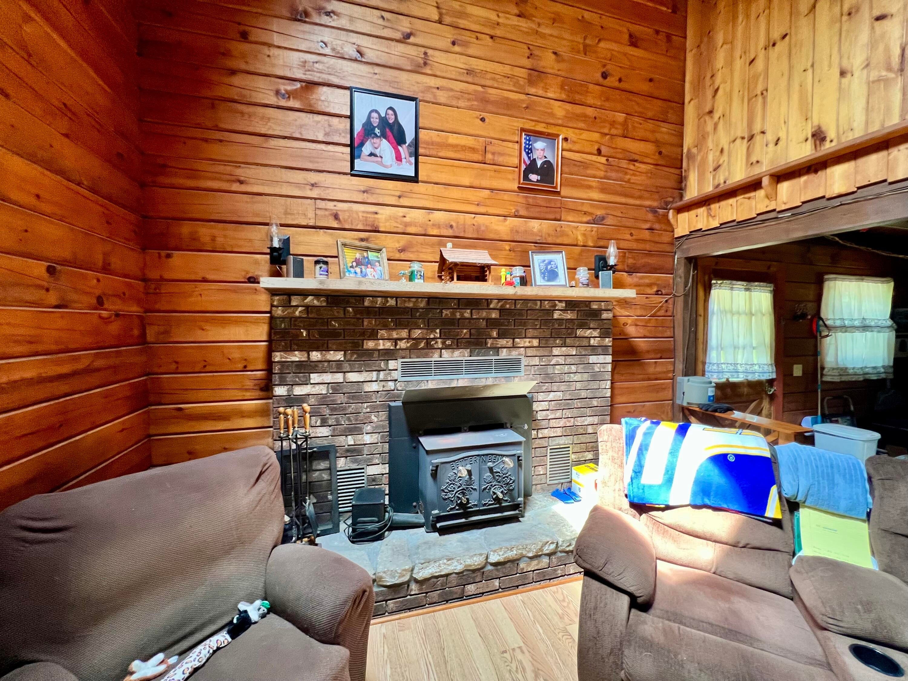 24 Lauradee Drive